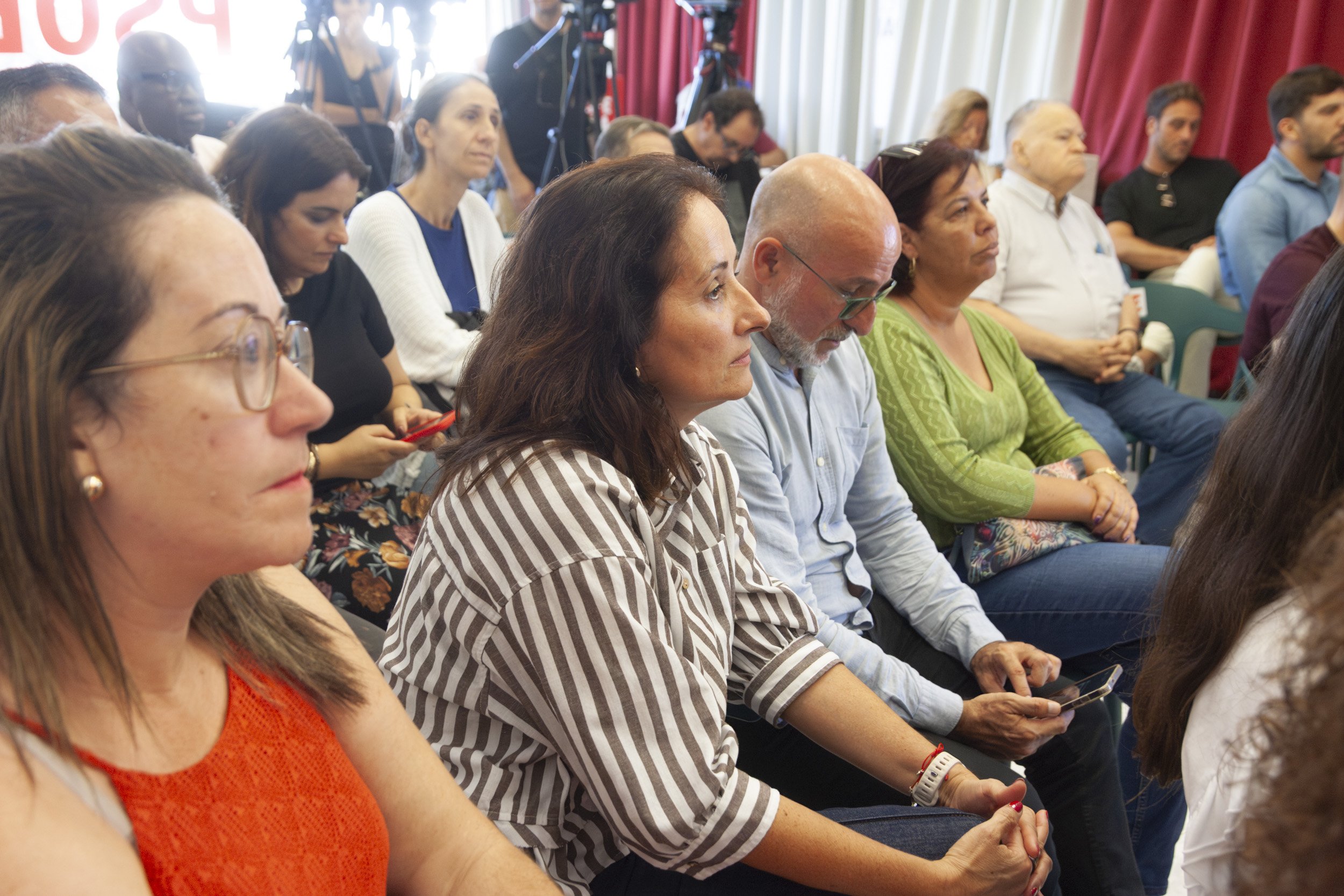 Rueda de prensa del PSOE en Lanzarote. Foto: Juan Mateos Rueda de prensa del PSOE en Lanzarote. Foto: Juan Mateos