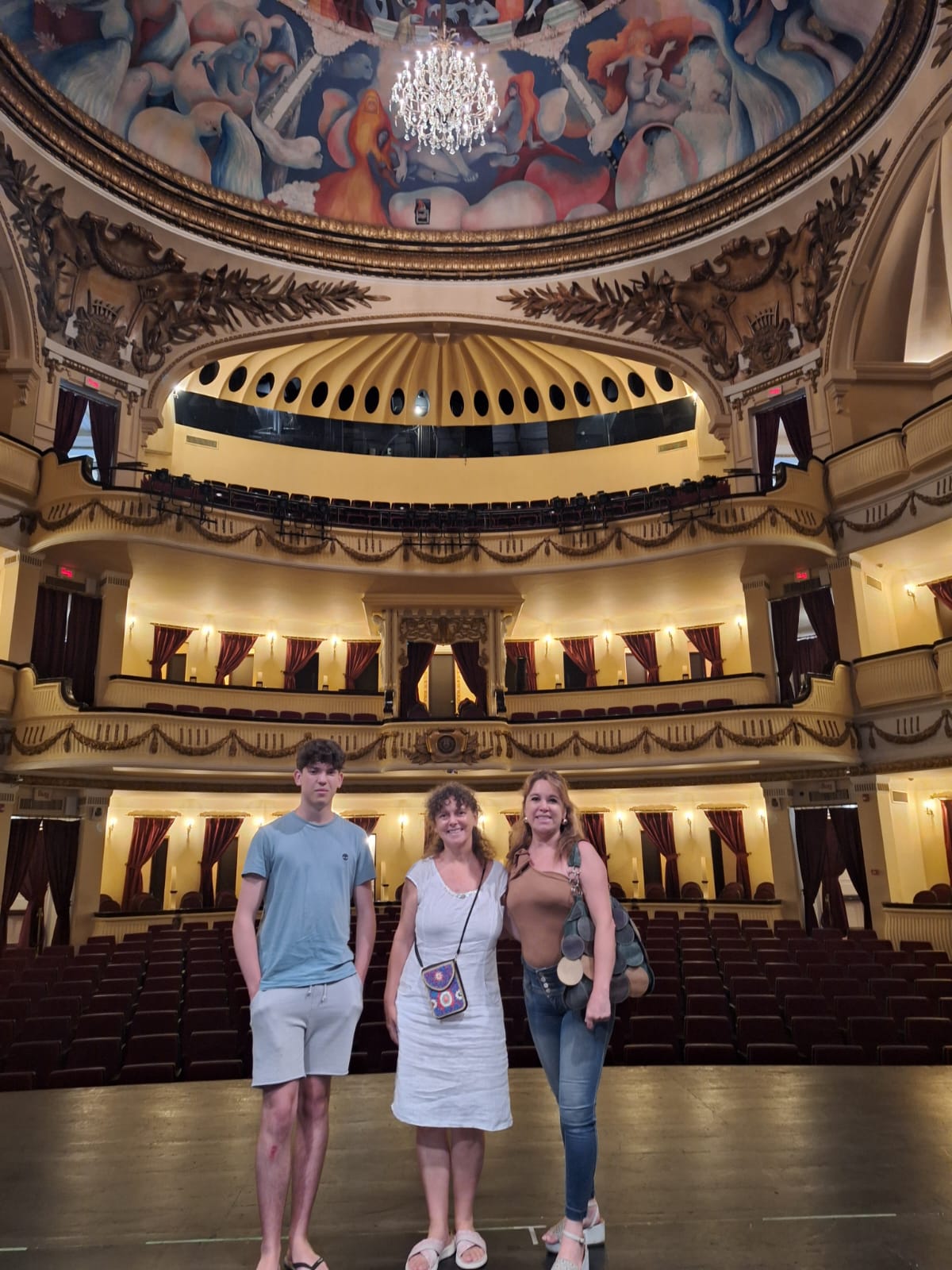 Viaje a El Salvador de Yeray Medeiros representando al Conservatorio Insular de Música de Lanzarote Viaje a El Salvador de Yeray Medeiros representando al Conservatorio Insular de Música de Lanzarote