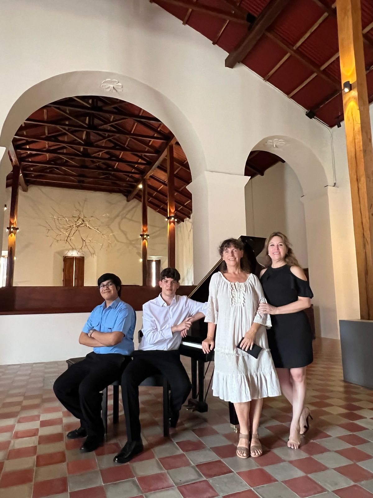 Viaje a El Salvador de Yeray Medeiros representando al Conservatorio Insular de Música de Lanzarote Viaje a El Salvador de Yeray Medeiros representando al Conservatorio Insular de Música de Lanzarote