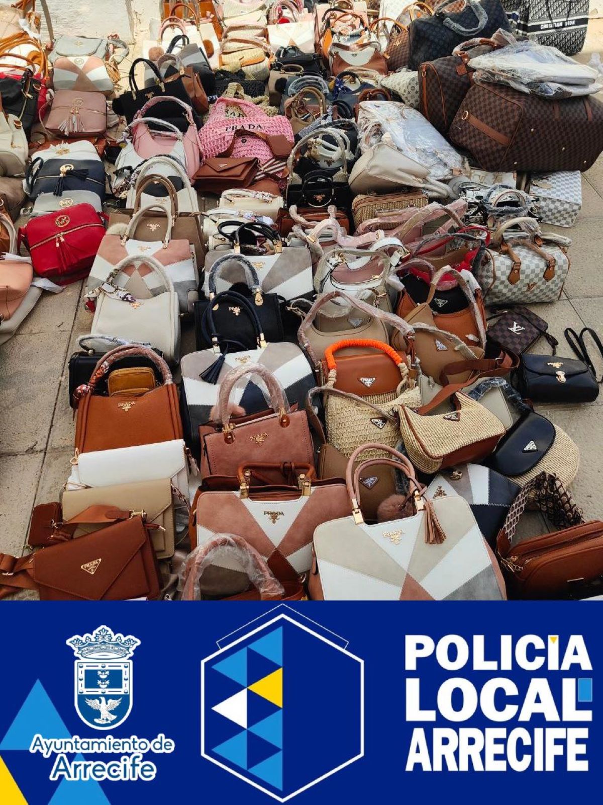 Productos falsificados y que han sido incautados por la Policía Local de Arrecife en un control
