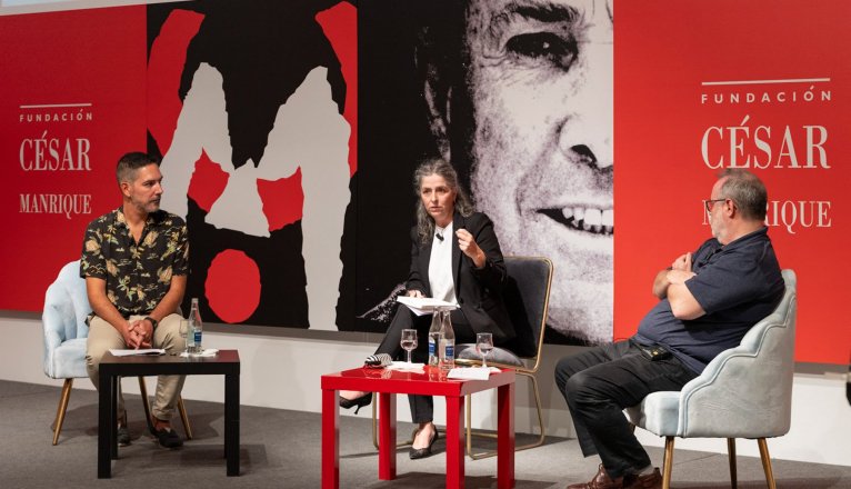 Mesa sobre las consecuencias de la turistificación. Foto: FCM. Mesa sobre las consecuencias de la turistificación. Foto: FCM.