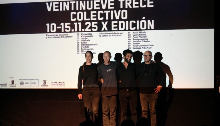 Inauguración Veintinueve trece 7