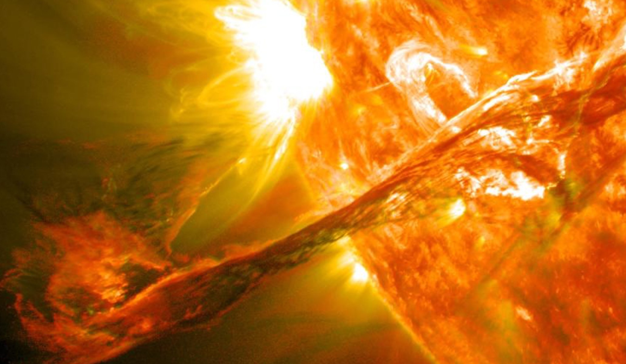 Eyección de masa coronal. Crédito: NASA/GFSC/SDO.