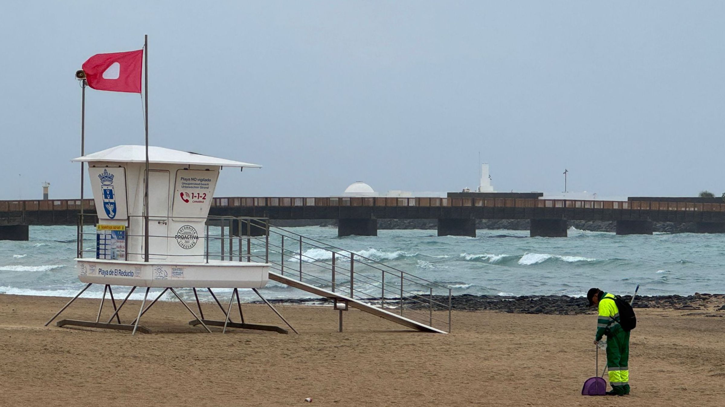 Oleaje en la playa de El Reducto este noviembre. Foto: Andrea Domínguez.