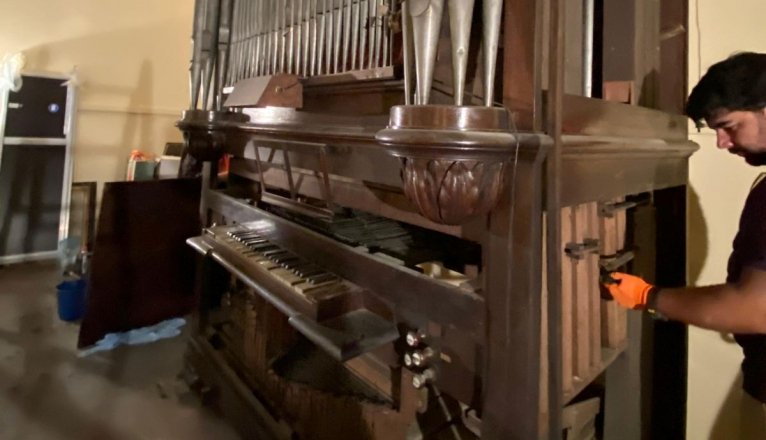 Órgano francés del siglo XIX de la ermita Los Dolores Fotos: Alejandro Rodríguez Órgano francés del siglo XIX de la ermita Los Dolores Fotos: Alejandro Rodríguez