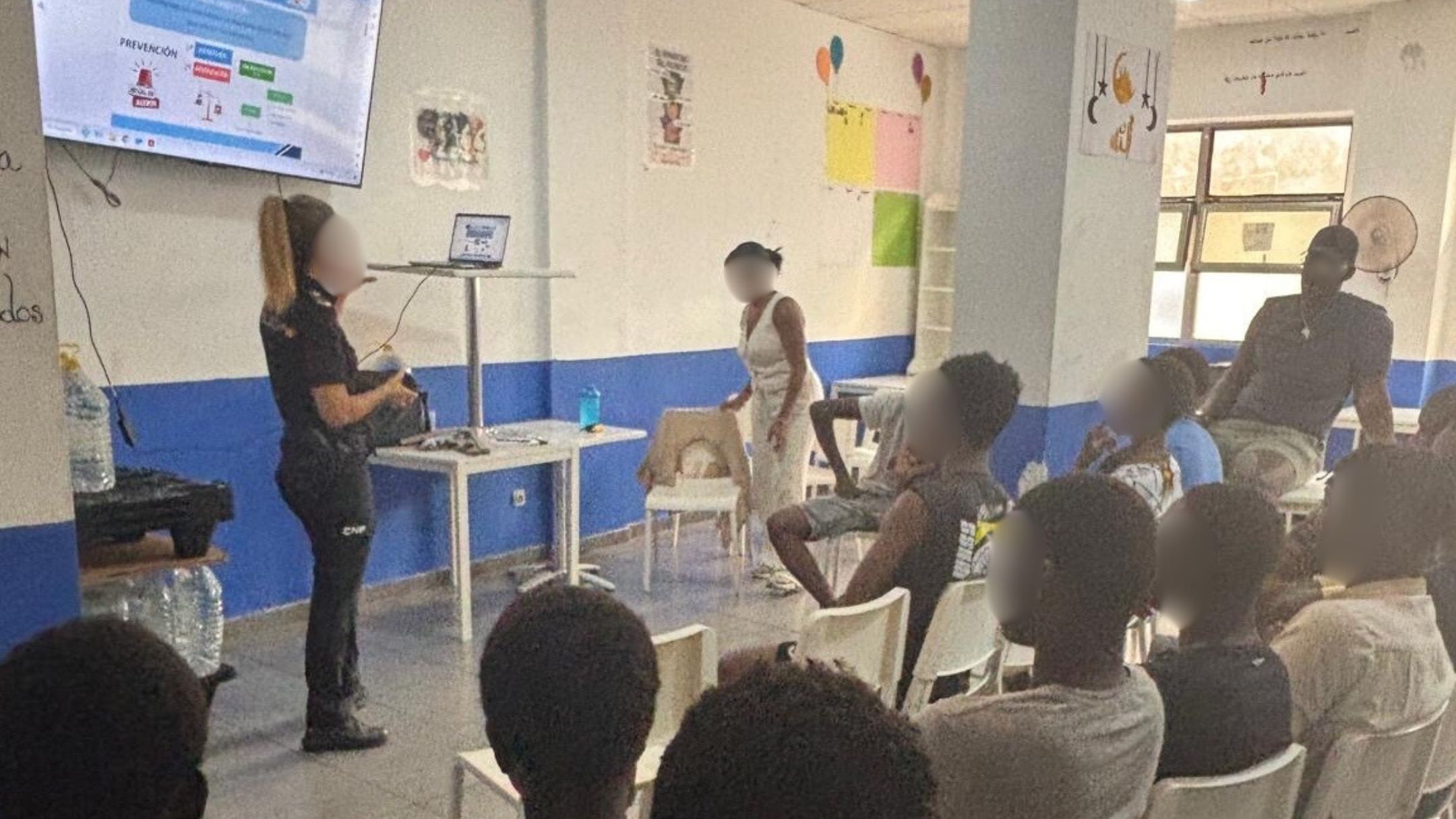 Charla de la Policía Nacional en Gran Canaria.