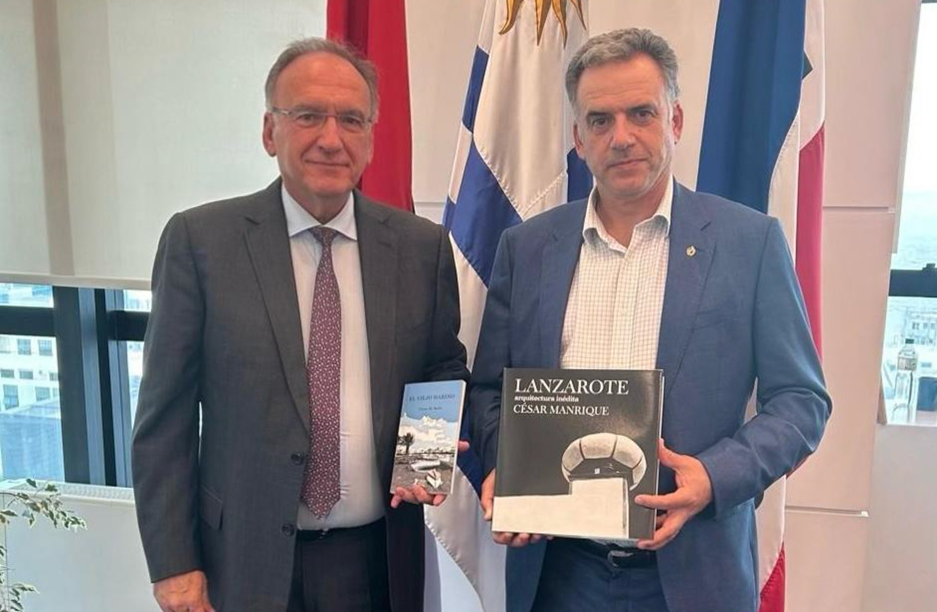 Manuel Fajardo y el presidente de Uruguay, Yamandú Orsi Martínez.