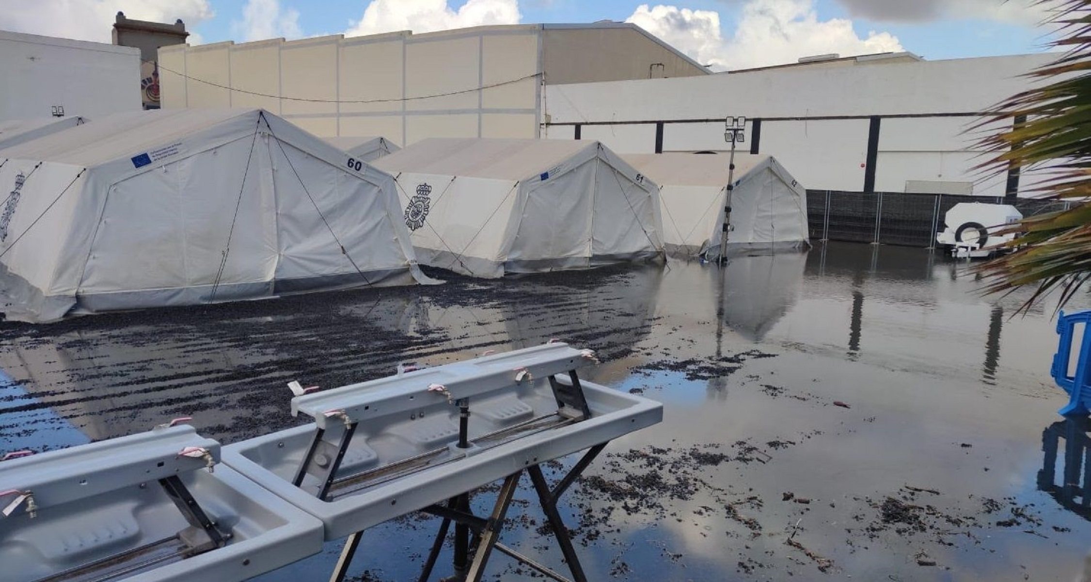 Imagen del CATE de Arrecife, en Lanzarote, anegado por las lluvias en 2022. Foto: archivo.