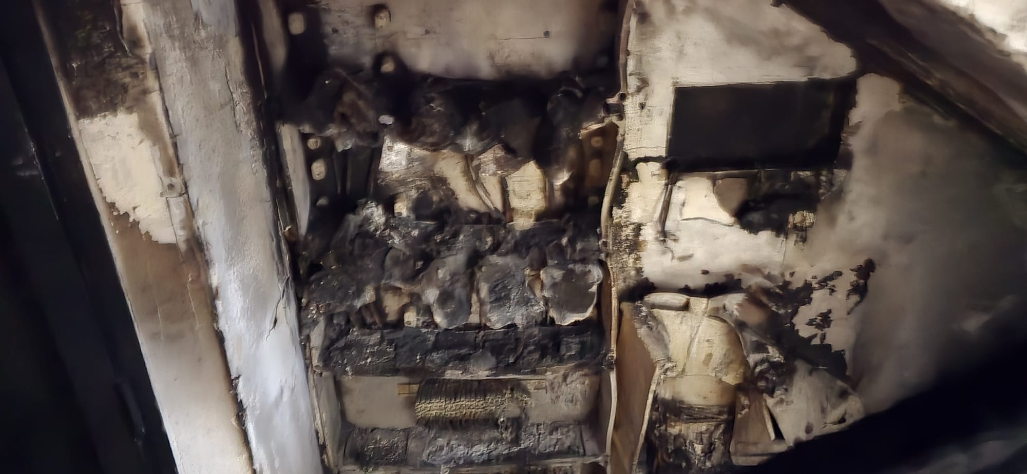 Cinco personas rescatadas en un incendio que inundó de humo una vivienda en Arrecife