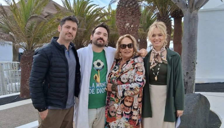 Patricia Conde con Juana Saavedra Patricia Conde con Juana Saavedra