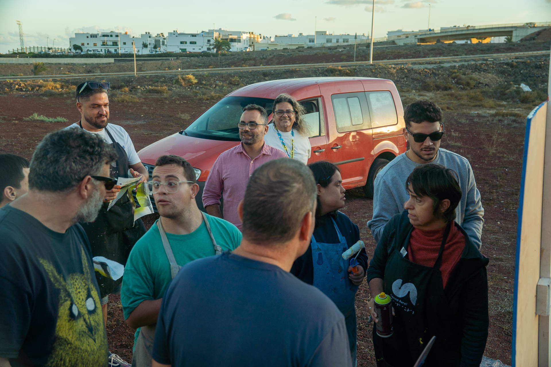 Desidia y Ars Magna dedican un taller de murales a la Asociación Tinguafaya Desidia y Ars Magna dedican un taller de murales a la Asociación Tinguafaya