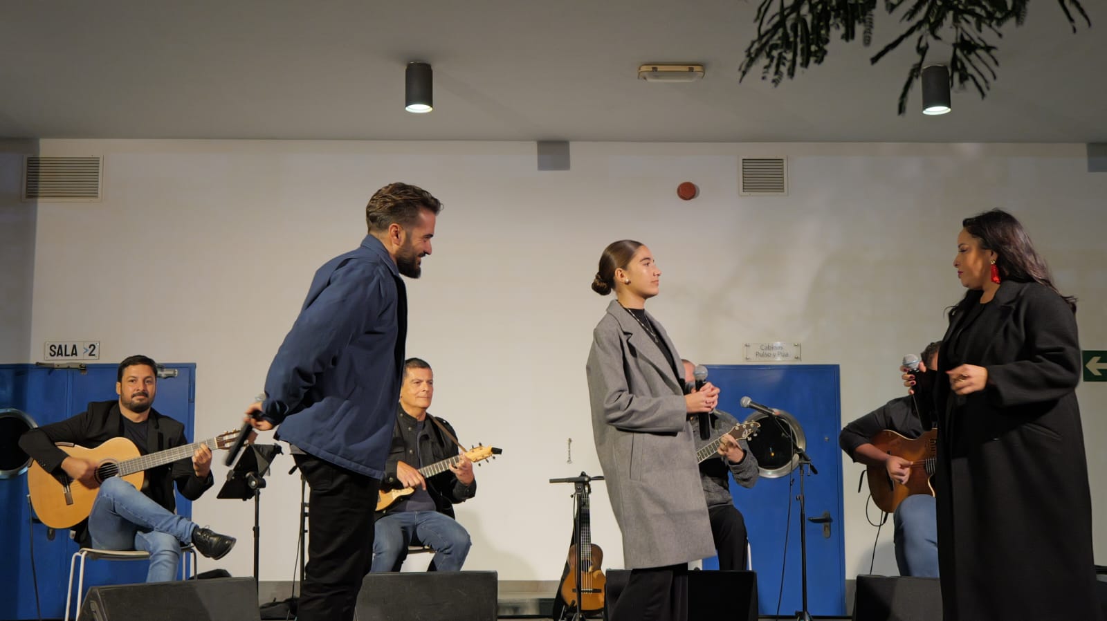 Presentación de 'Cruce de Caminos' Presentación de 'Cruce de Caminos'
