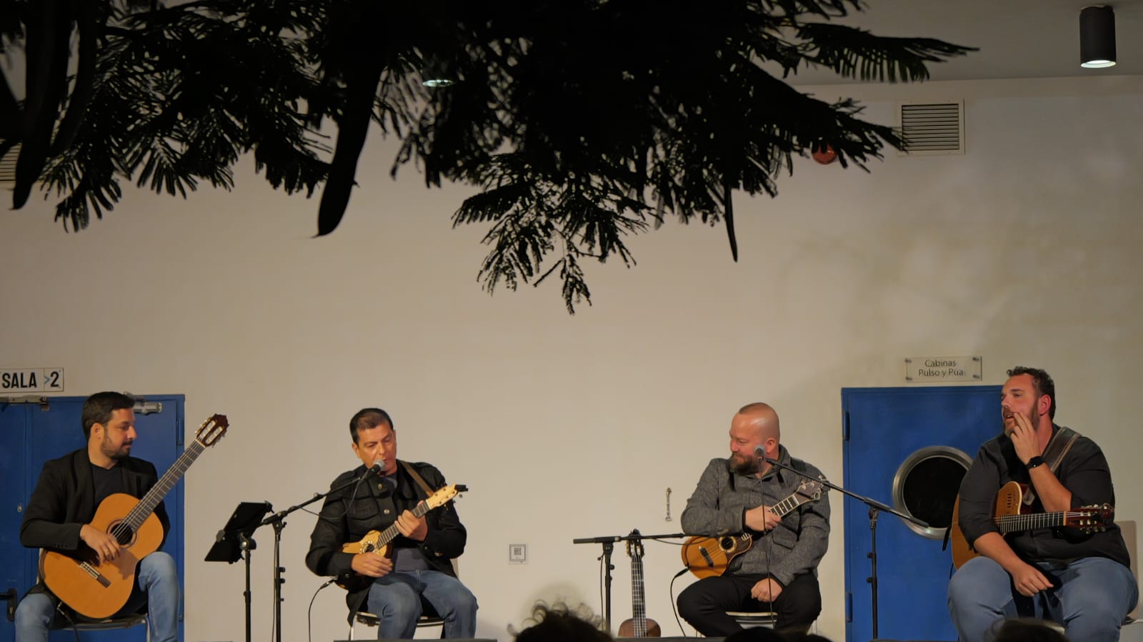 Presentación de 'Cruce de Caminos' Presentación de 'Cruce de Caminos'