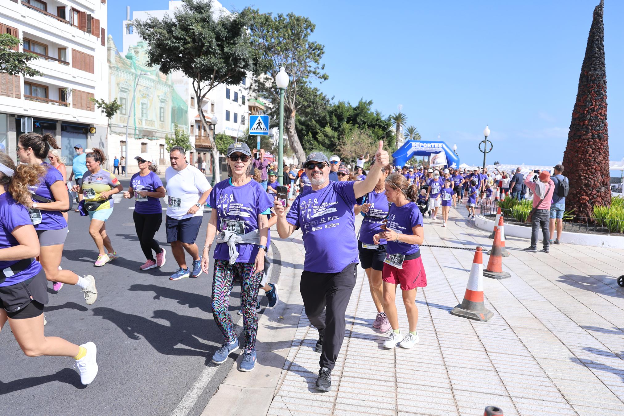 XIII Carrera Contra la Violencia de Género en Arrecife. Foto: La Voz XIII Carrera Contra la Violencia de Género en Arrecife. Foto: La Voz