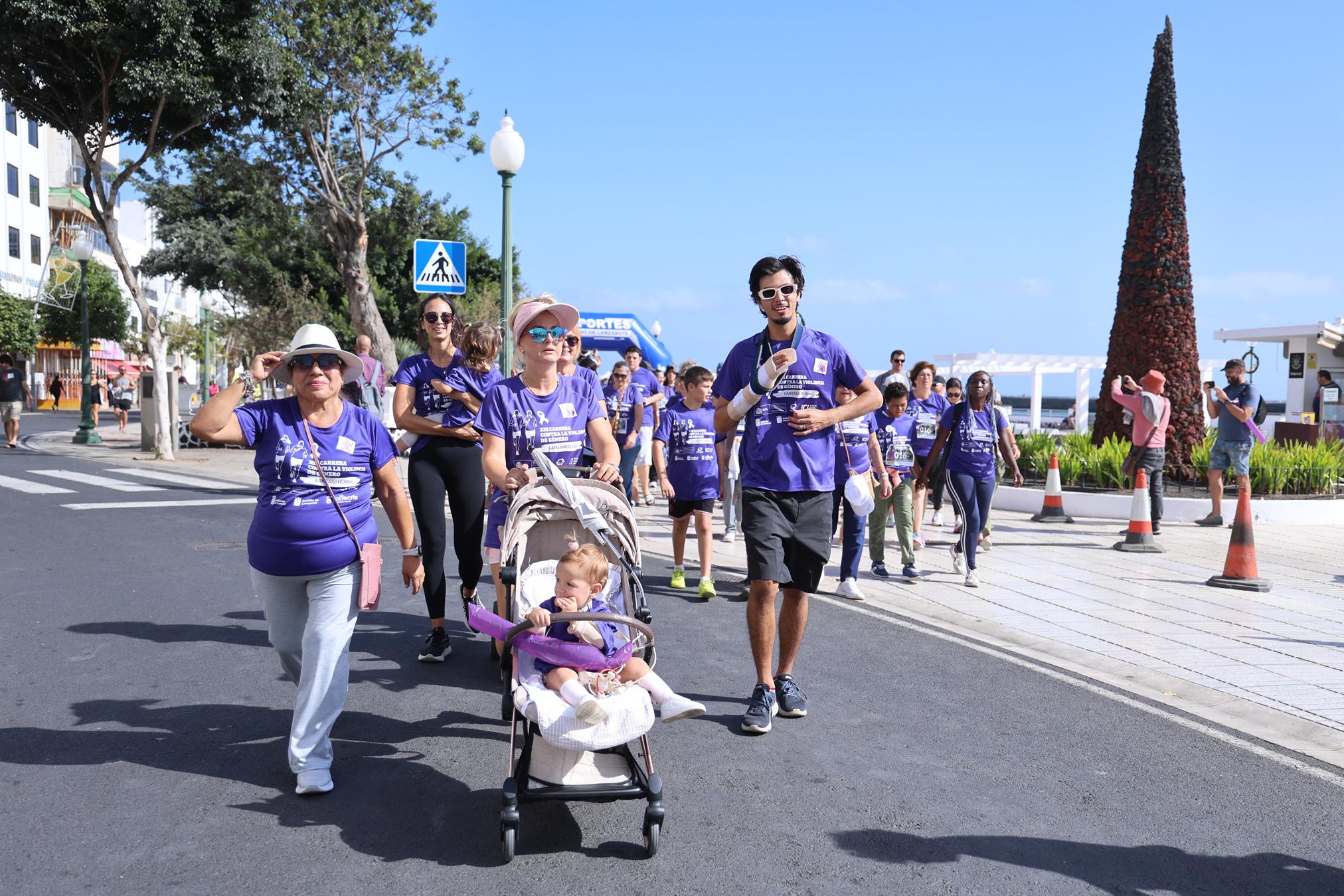 XIII Carrera Contra la Violencia de Género en Arrecife. Foto: La Voz XIII Carrera Contra la Violencia de Género en Arrecife. Foto: La Voz