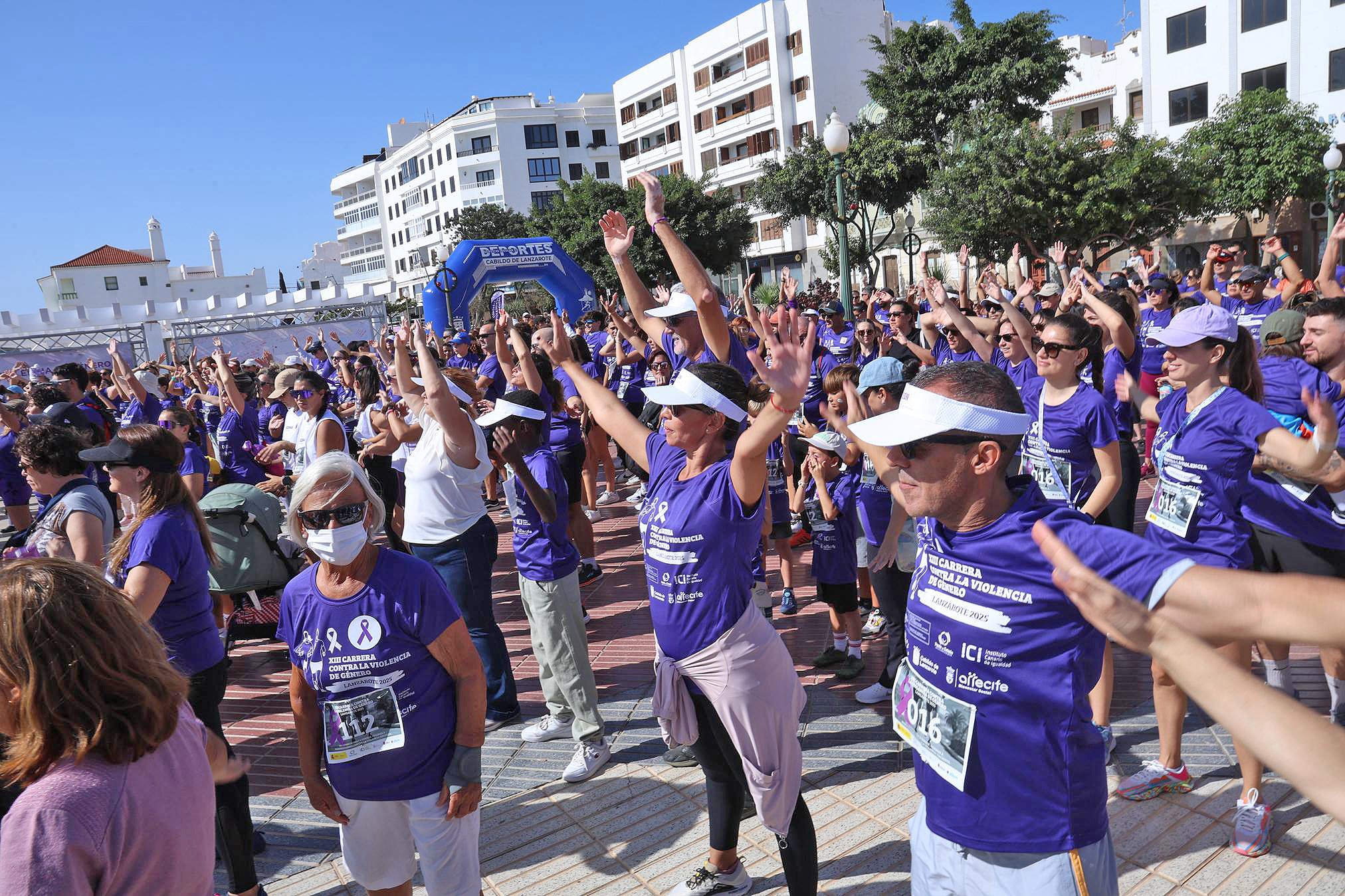 XIII Carrera Contra la Violencia de Género en Arrecife. Foto: La Voz XIII Carrera Contra la Violencia de Género en Arrecife. Foto: La Voz