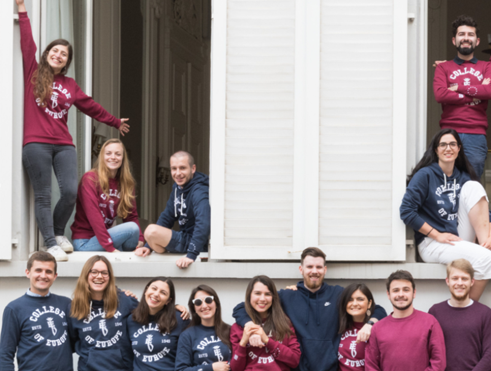 Estudiantes del Colegio de Europa de una promoción anterior.