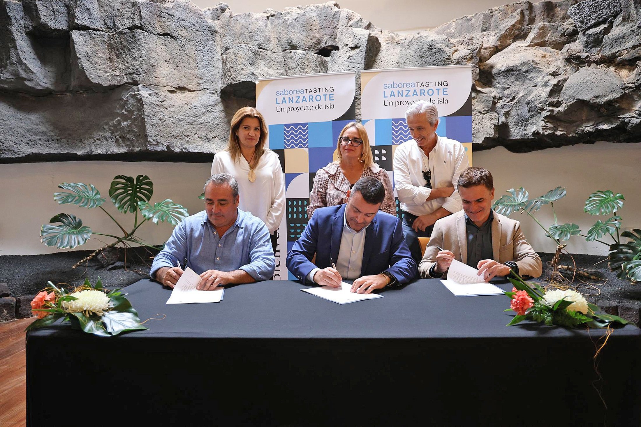 Encuentro del Sector Enogastronómico Insular y firma del convenio