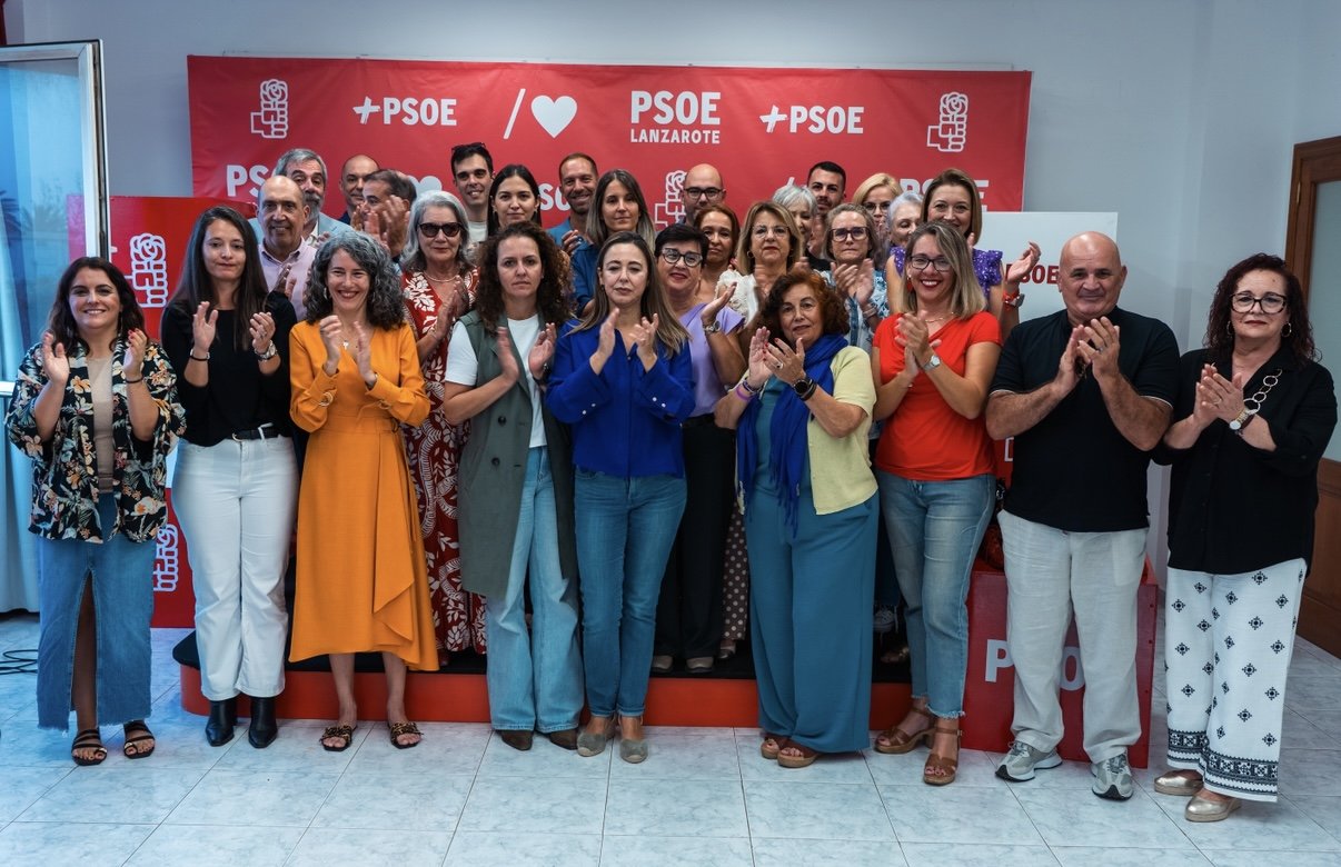 El PSOE homenajea a las víctimas de violencia machista en Lanzarote. El PSOE homenajea a las víctimas de violencia machista en Lanzarote.