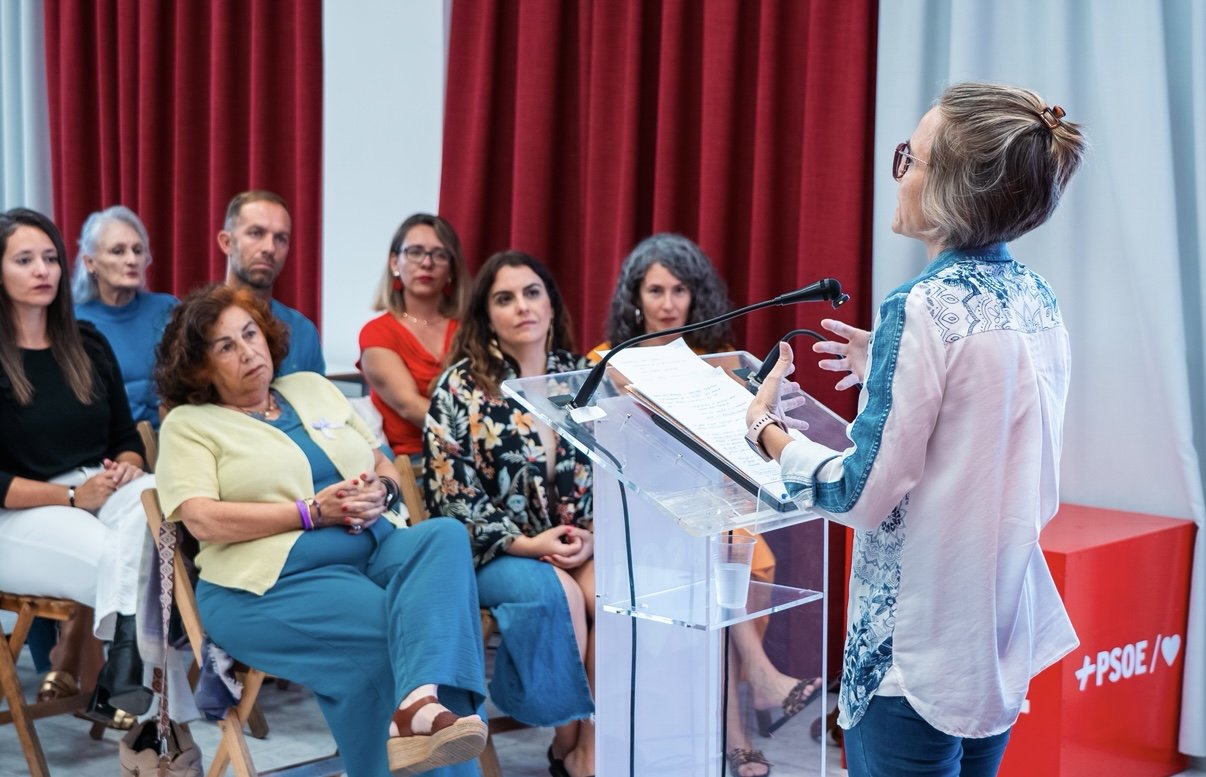 El PSOE homenajea a las víctimas de violencia machista en Lanzarote. El PSOE homenajea a las víctimas de violencia machista en Lanzarote.