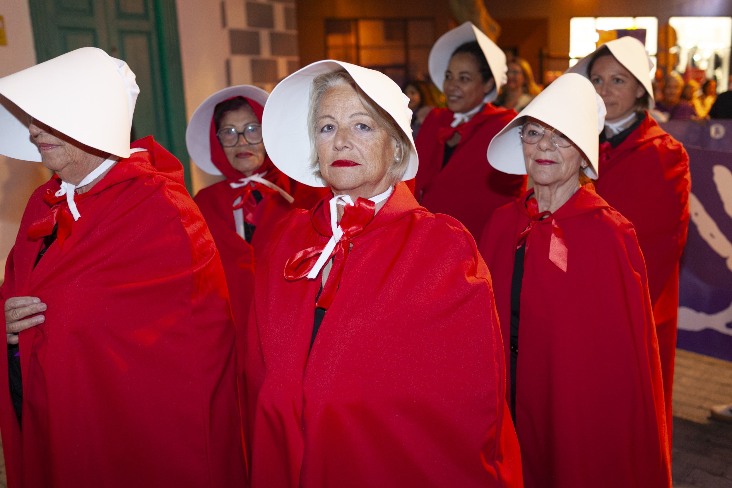 Manifestación contra la violencia machista por el 25N en Lanzarote. Fotos: Juan Mateos.