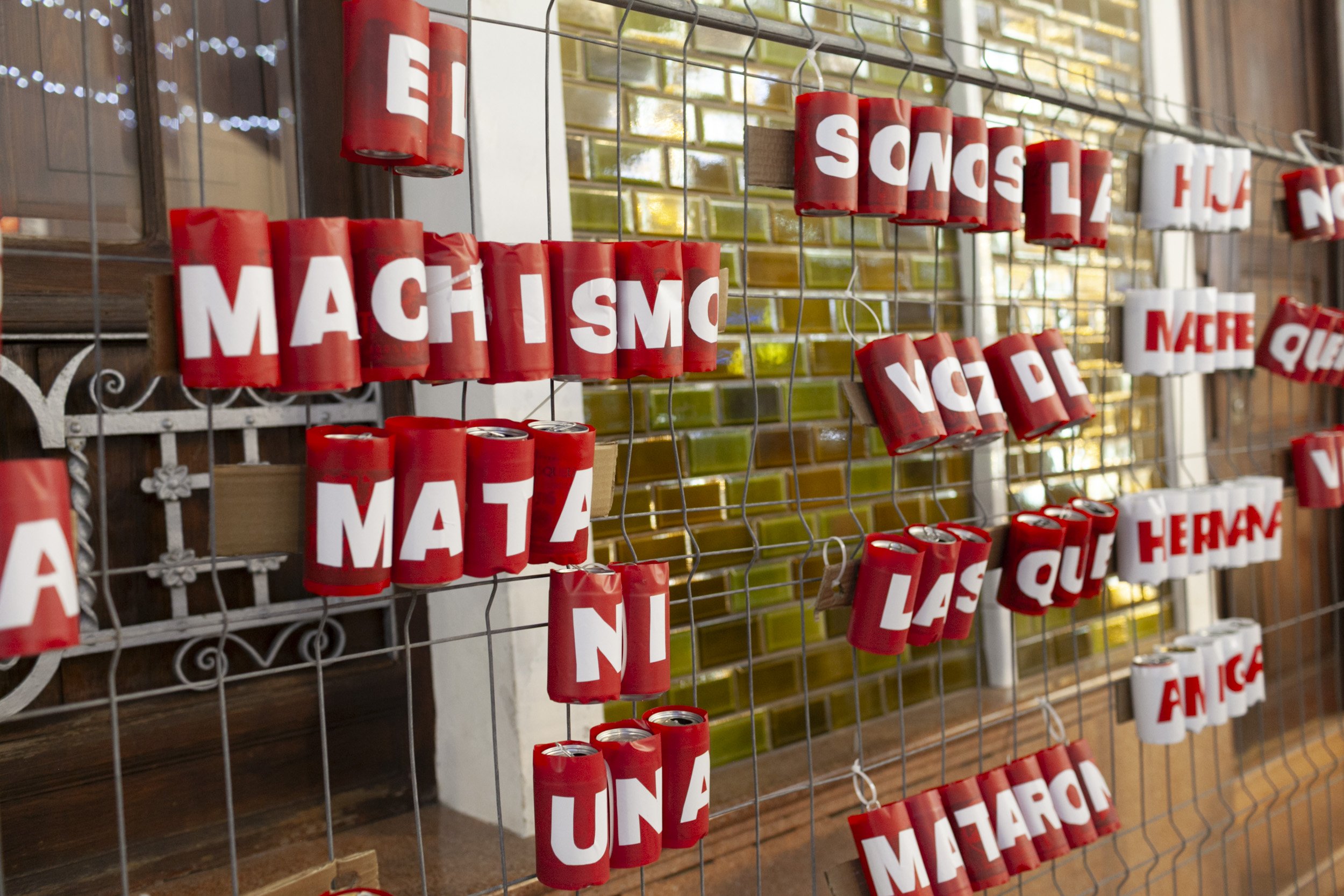 Manifestación contra la violencia machista por el 25N en Lanzarote. Fotos: Juan Mateos.