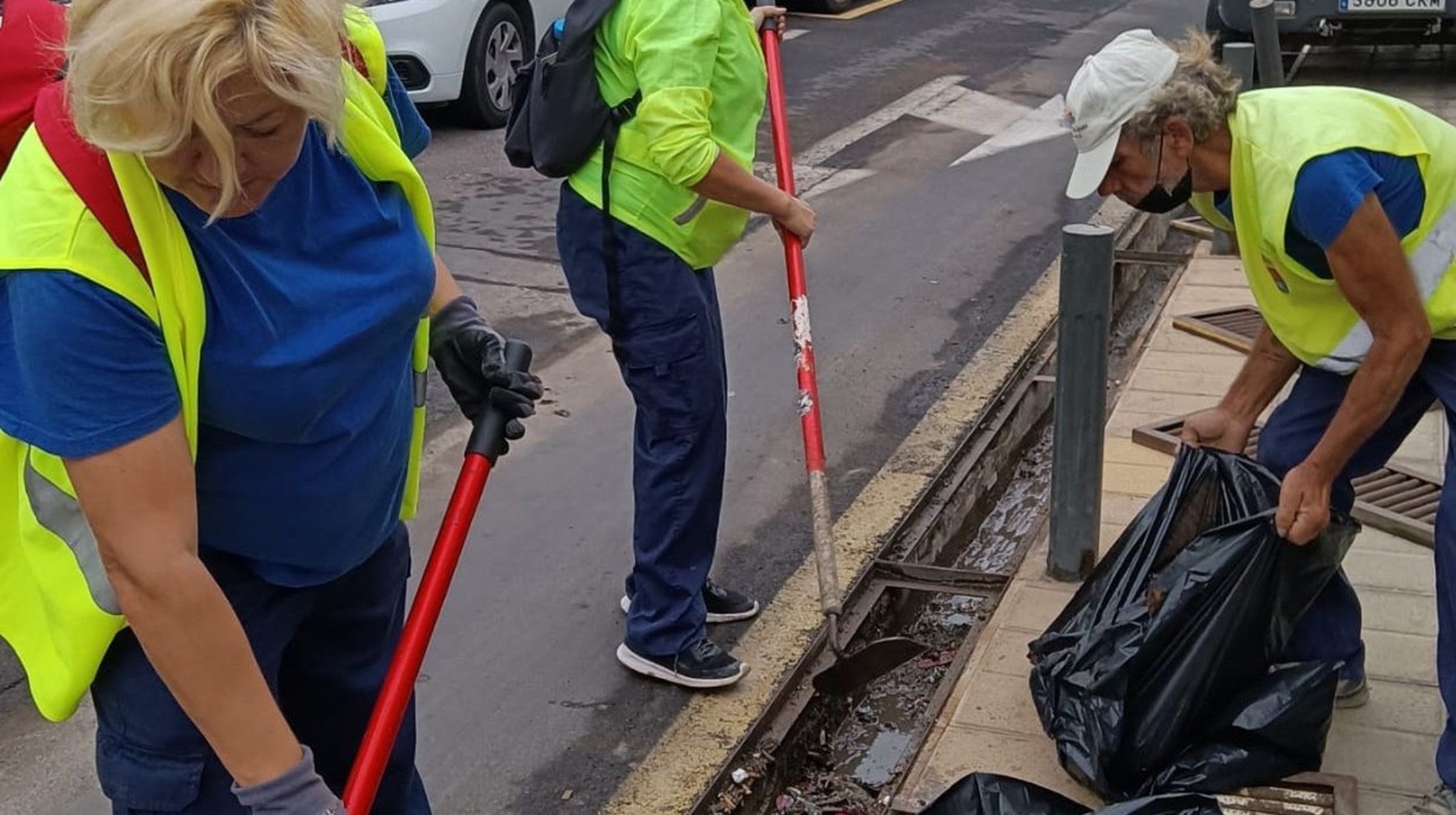 Limpieza de imbornales en Arrecife ante la inminente llegada de las lluvias
