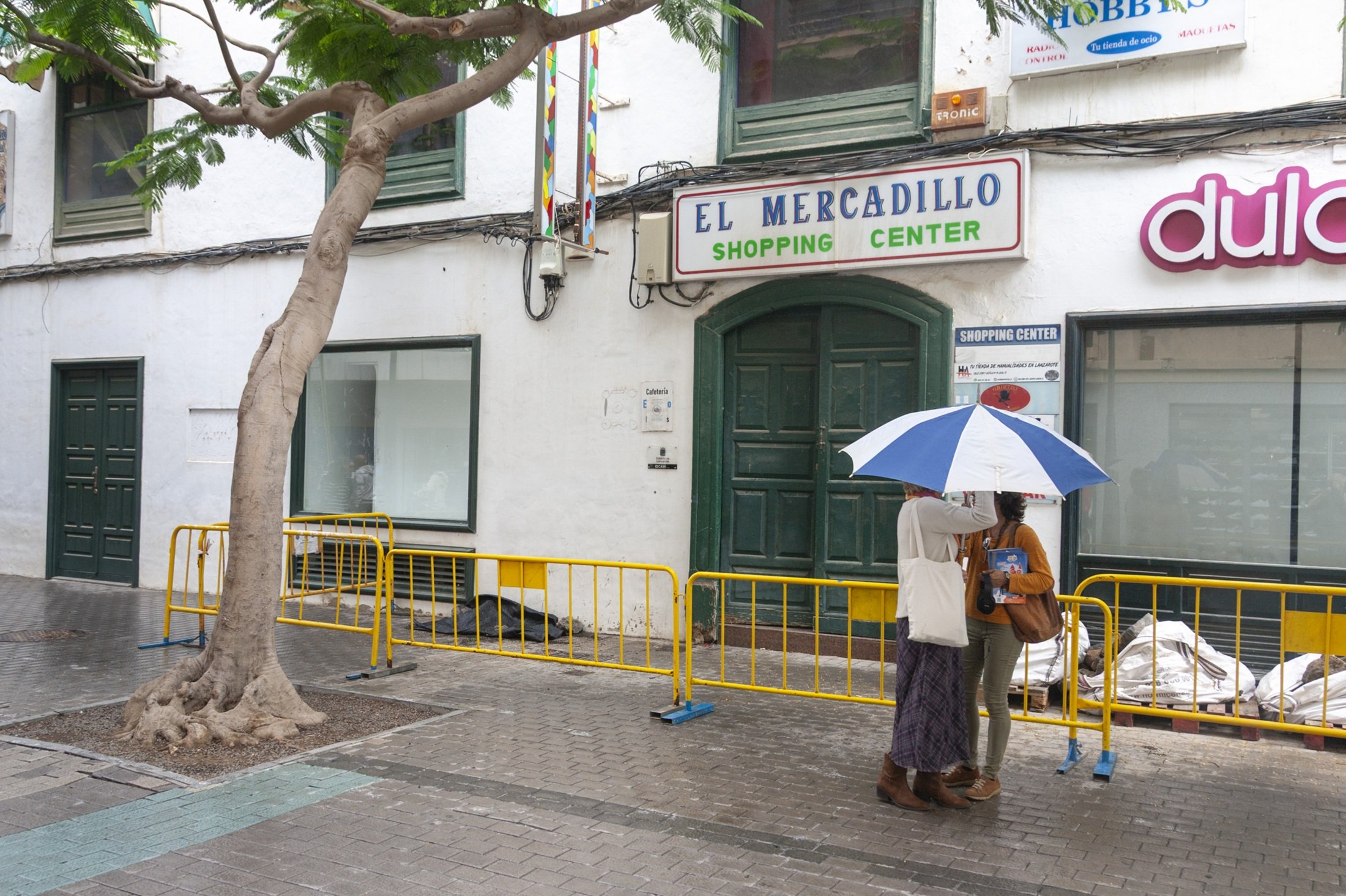 Centro comercial El Mercadillo, lugar donde se sitúa este año el Portal de Belén. Foto: Juan Mateos