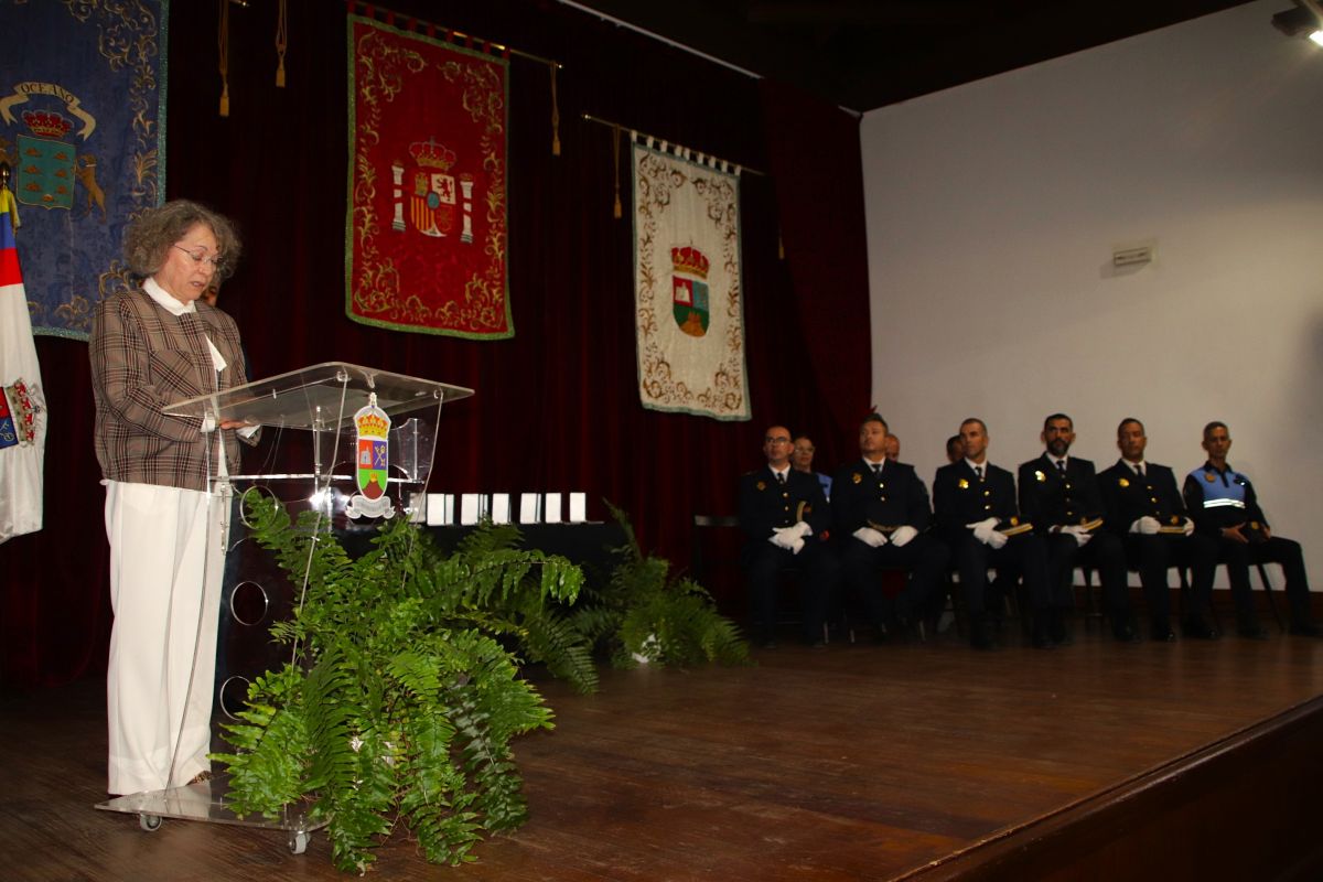 Homenaje de Yaiza a la primera policía de Lanzarote Homenaje de Yaiza a la primera policía de Lanzarote
