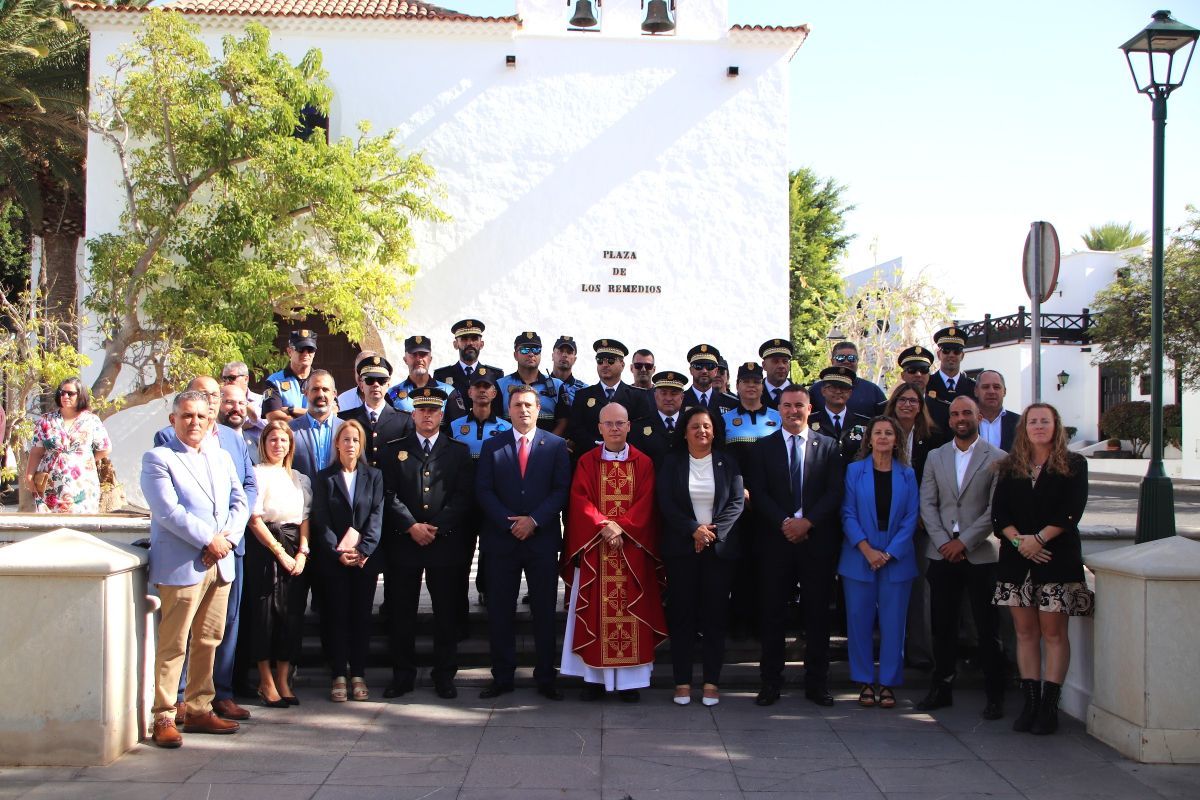 Homenaje de Yaiza a la primera policía de Lanzarote Homenaje de Yaiza a la primera policía de Lanzarote