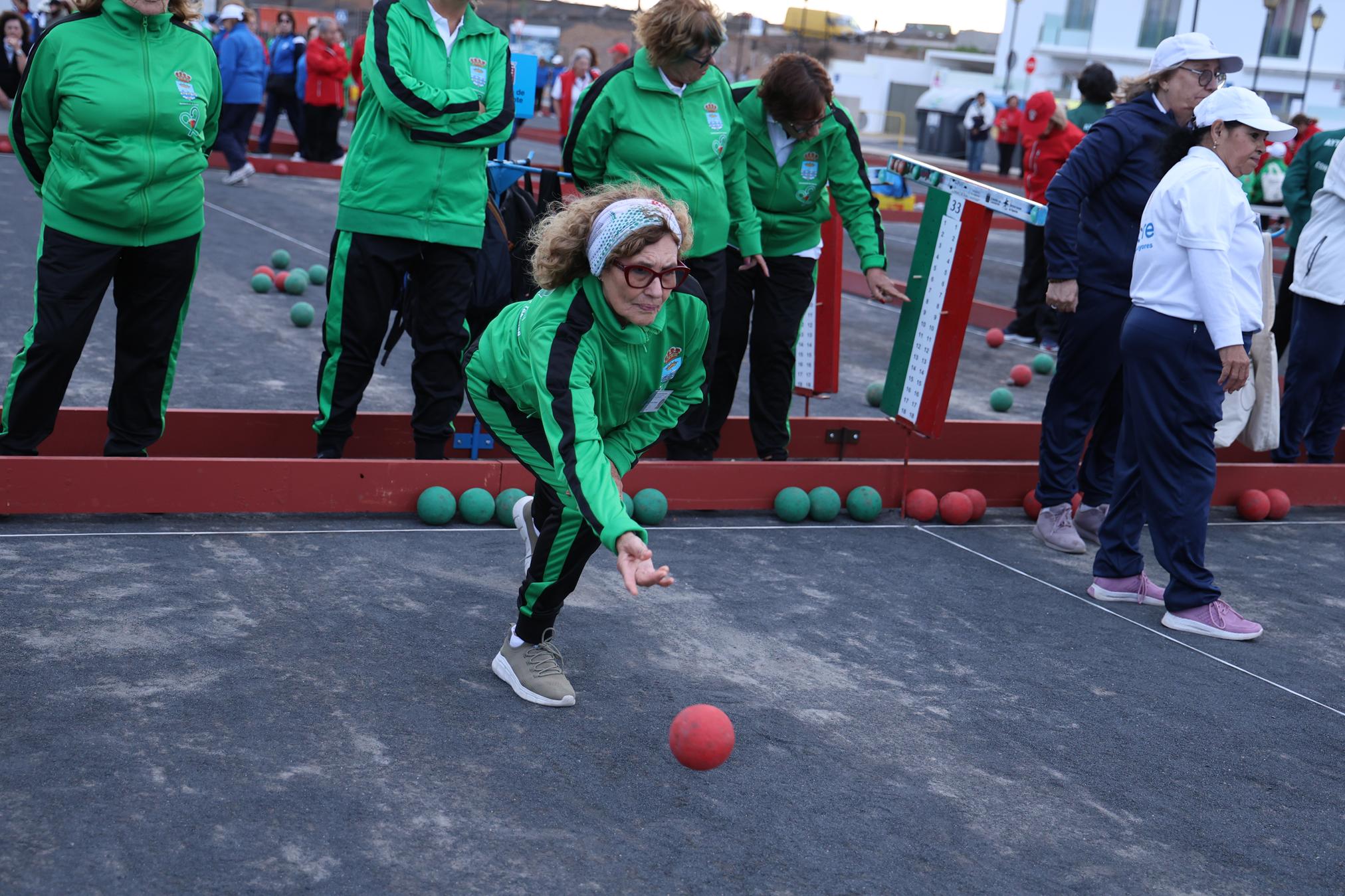 XXIV edición del Torneo de Bola Canaria de Madera “Abuelos Conejeros”. Foto: La Voz XXIV edición del Torneo de Bola Canaria de Madera “Abuelos Conejeros”. Foto: La Voz