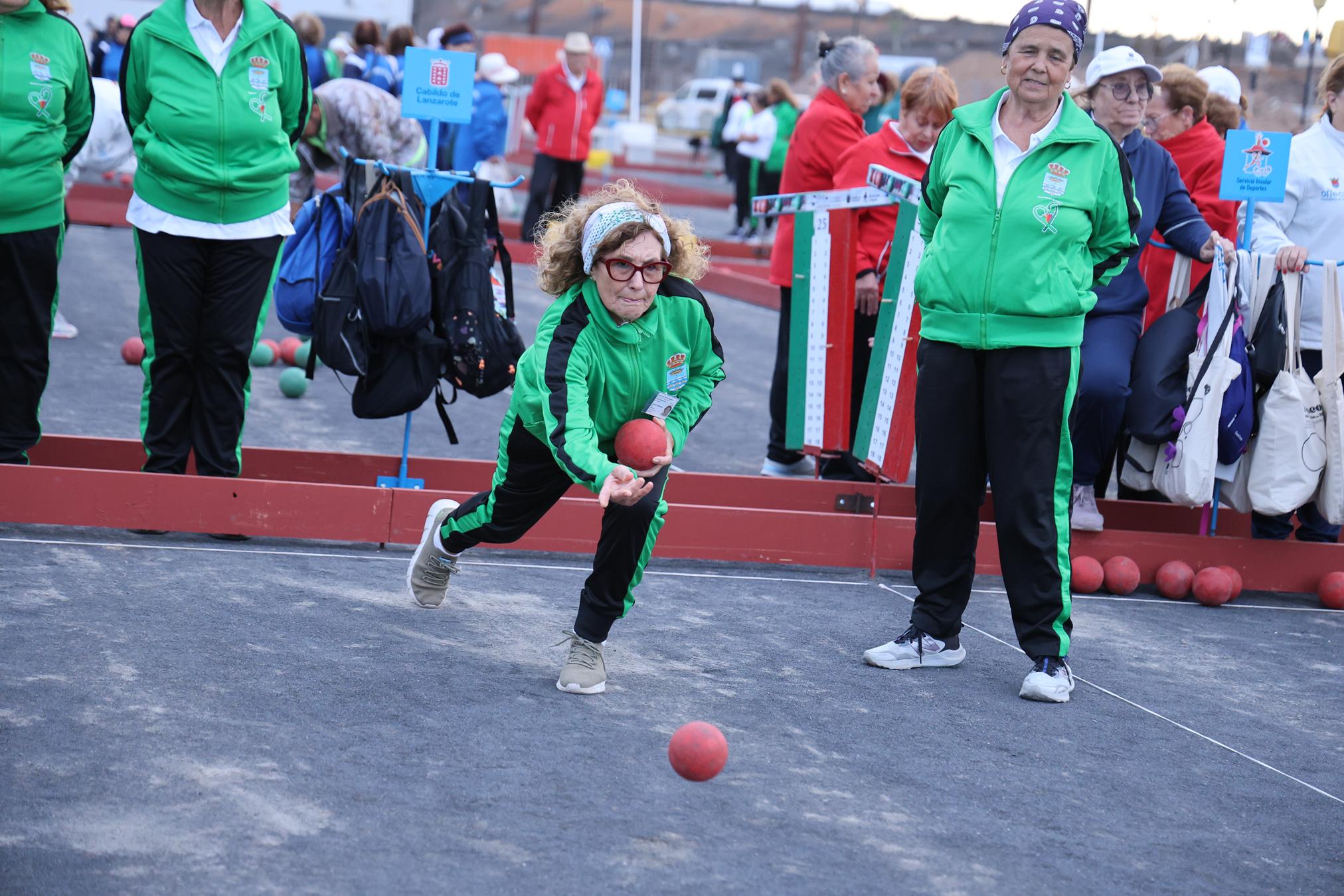 XXIV edición del Torneo de Bola Canaria de Madera “Abuelos Conejeros”. Foto: La Voz XXIV edición del Torneo de Bola Canaria de Madera “Abuelos Conejeros”. Foto: La Voz