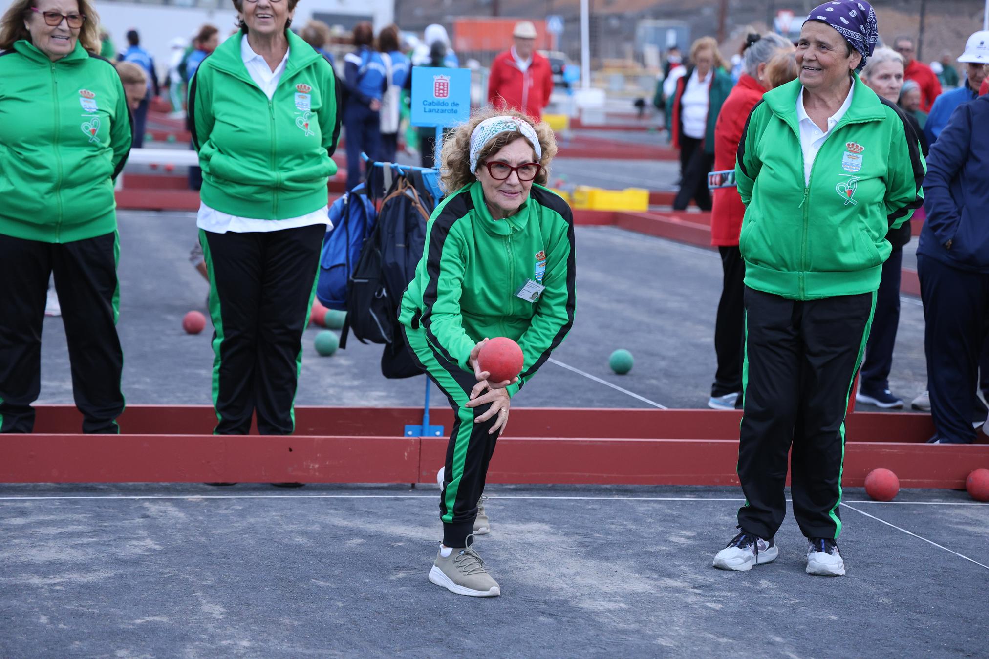 XXIV edición del Torneo de Bola Canaria de Madera “Abuelos Conejeros”. Foto: La Voz XXIV edición del Torneo de Bola Canaria de Madera “Abuelos Conejeros”. Foto: La Voz