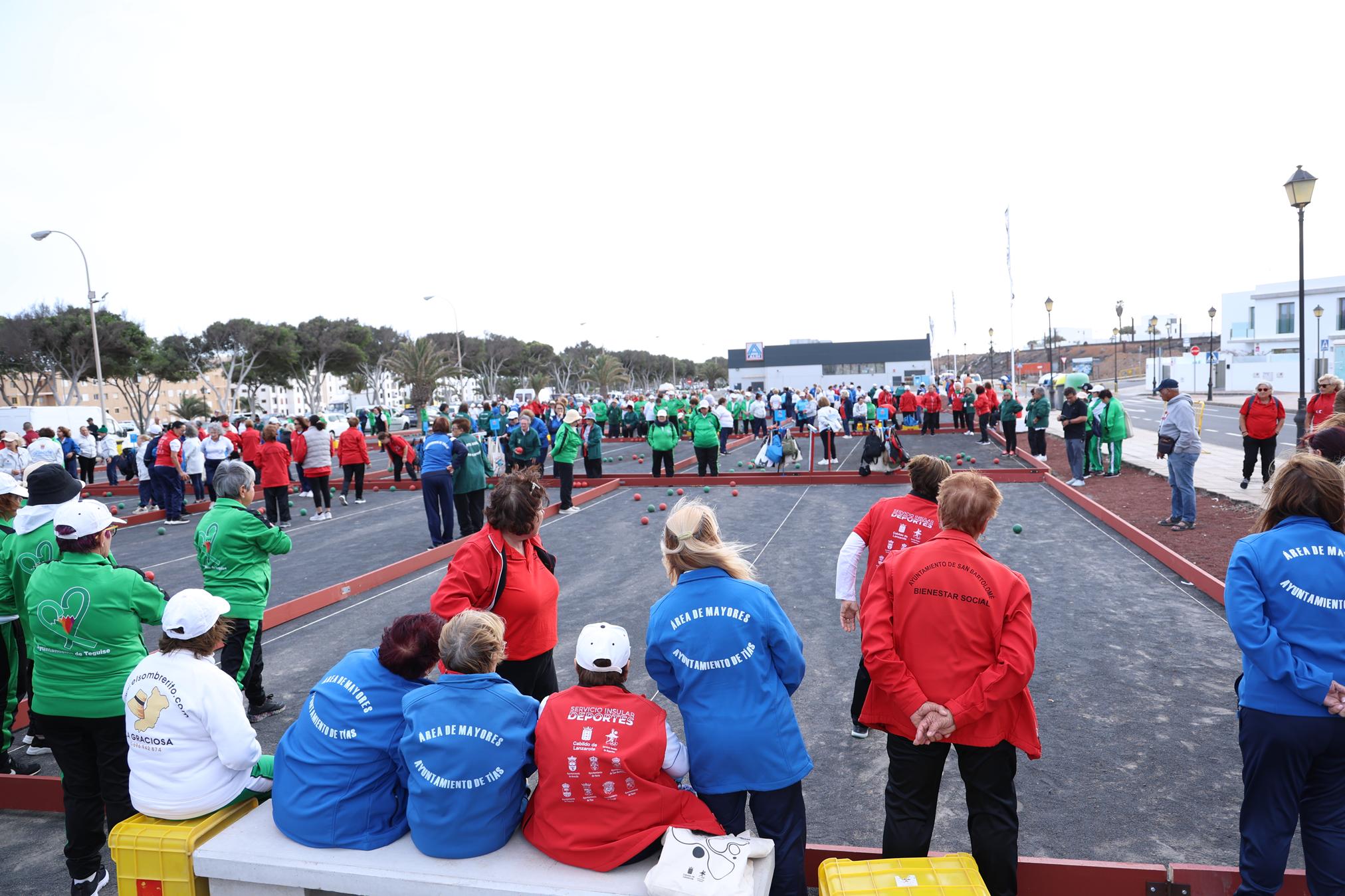 XXIV edición del Torneo de Bola Canaria de Madera “Abuelos Conejeros”. Foto: La Voz XXIV edición del Torneo de Bola Canaria de Madera “Abuelos Conejeros”. Foto: La Voz