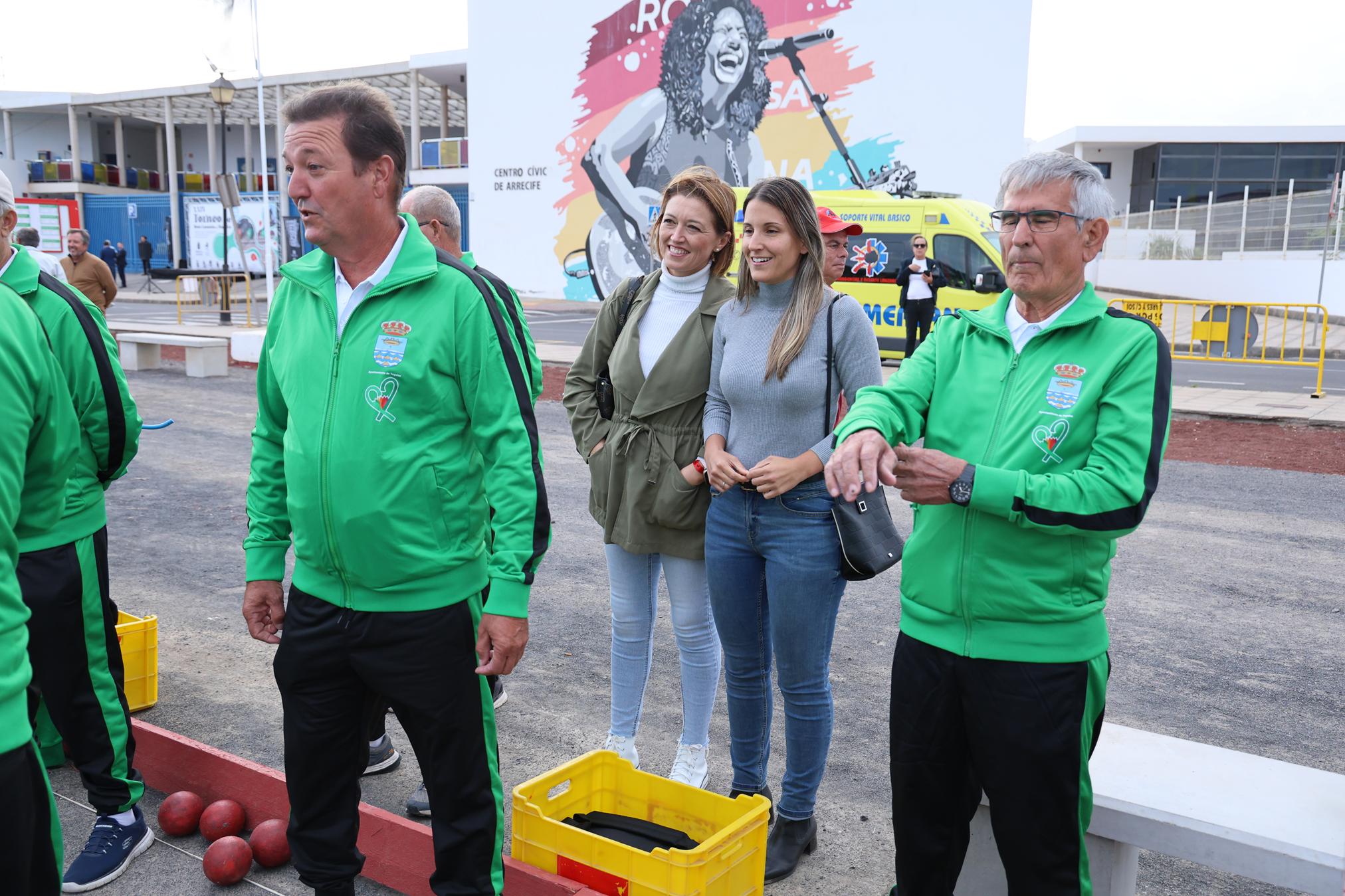 XXIV edición del Torneo de Bola Canaria de Madera “Abuelos Conejeros”. Foto: La Voz XXIV edición del Torneo de Bola Canaria de Madera “Abuelos Conejeros”. Foto: La Voz