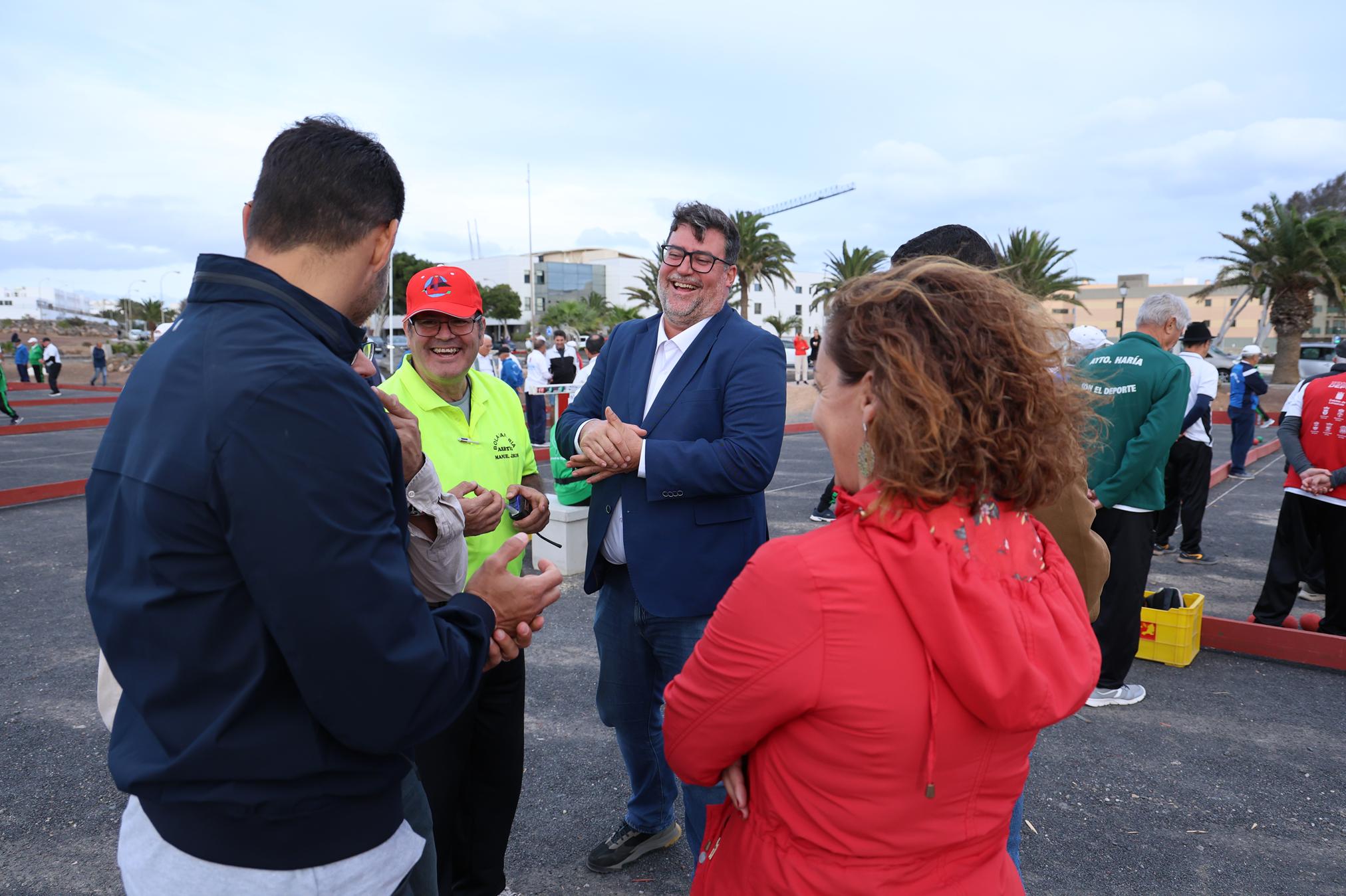 XXIV edición del Torneo de Bola Canaria de Madera “Abuelos Conejeros”. Foto: La Voz XXIV edición del Torneo de Bola Canaria de Madera “Abuelos Conejeros”. Foto: La Voz