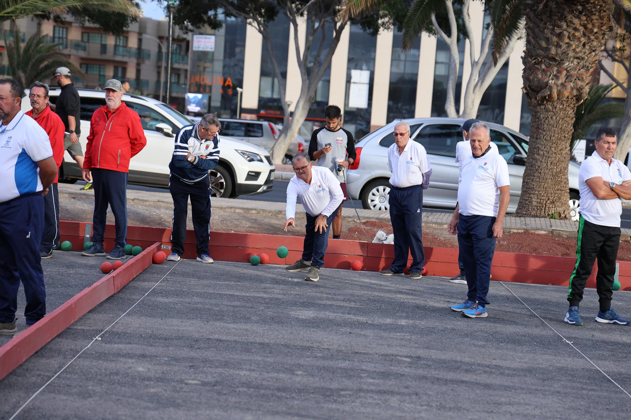XXIV edición del Torneo de Bola Canaria de Madera “Abuelos Conejeros”. Foto: La Voz XXIV edición del Torneo de Bola Canaria de Madera “Abuelos Conejeros”. Foto: La Voz