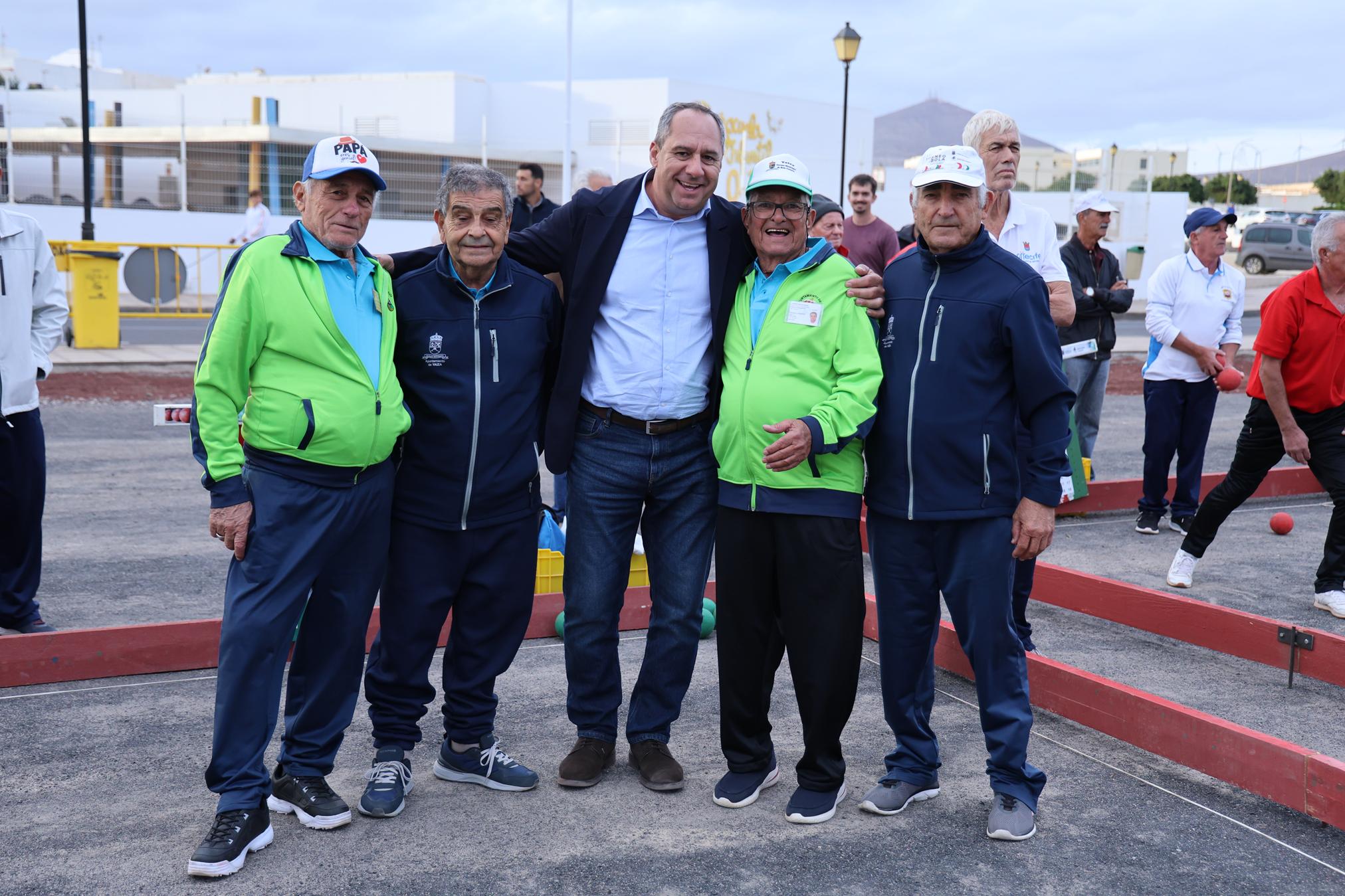 XXIV edición del Torneo de Bola Canaria de Madera “Abuelos Conejeros”. Foto: La Voz XXIV edición del Torneo de Bola Canaria de Madera “Abuelos Conejeros”. Foto: La Voz
