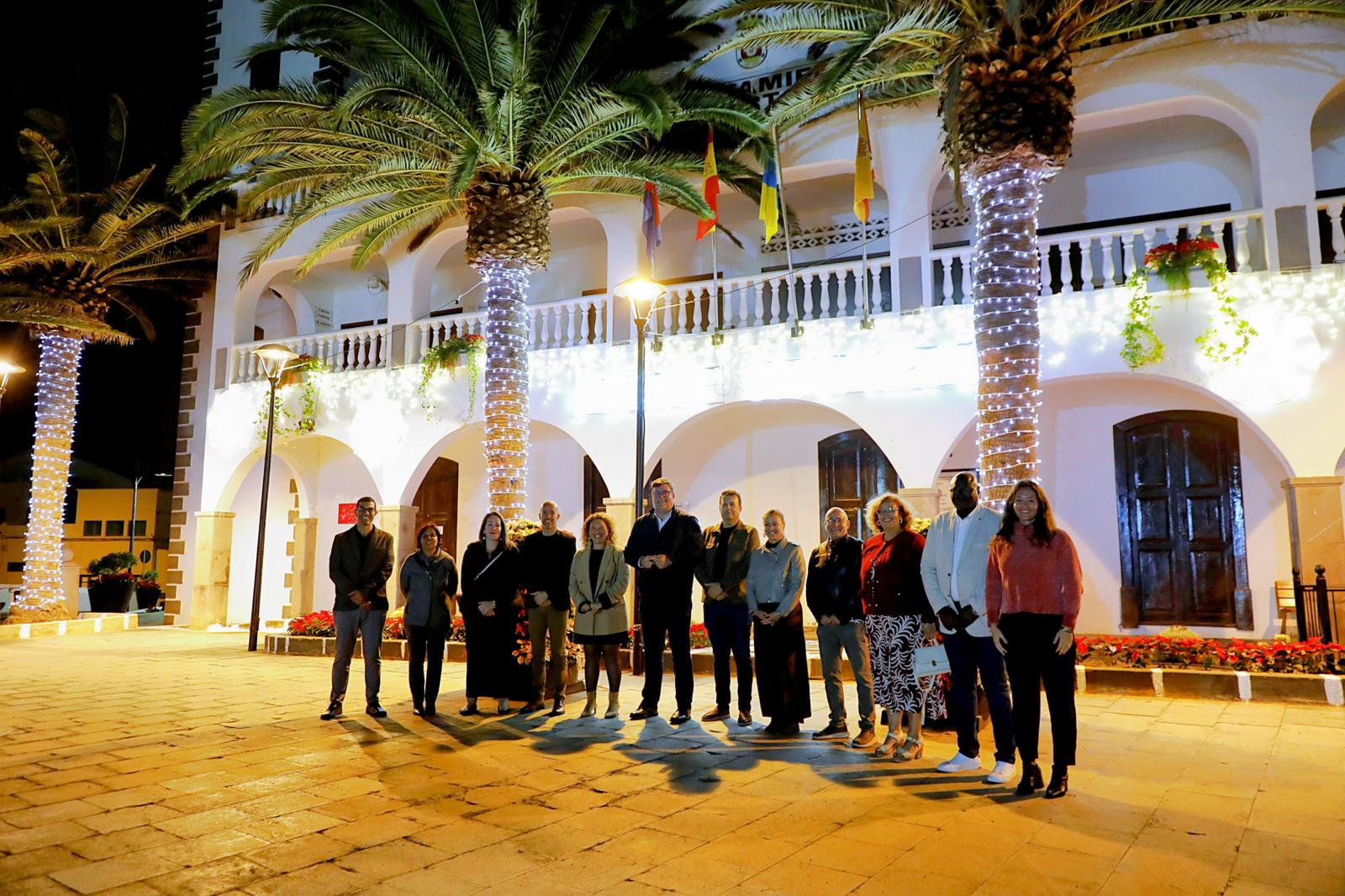 Encendido San Bartolomé 2025 5 Corporación Municipal Encendido San Bartolomé 2025 5 Corporación Municipal