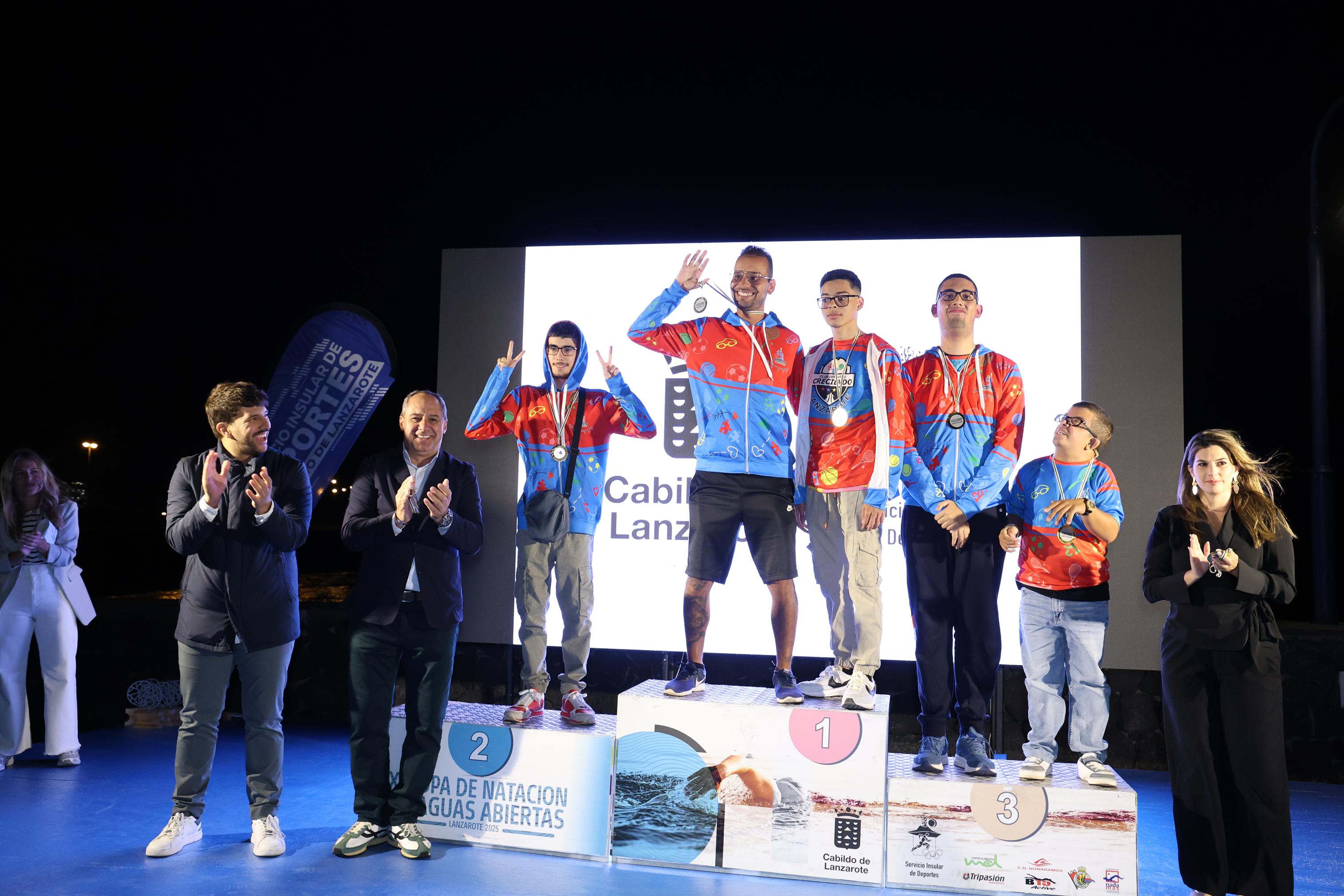 Clausura la XI Copa de Natación de Aguas Abiertas. Foto: La Voz