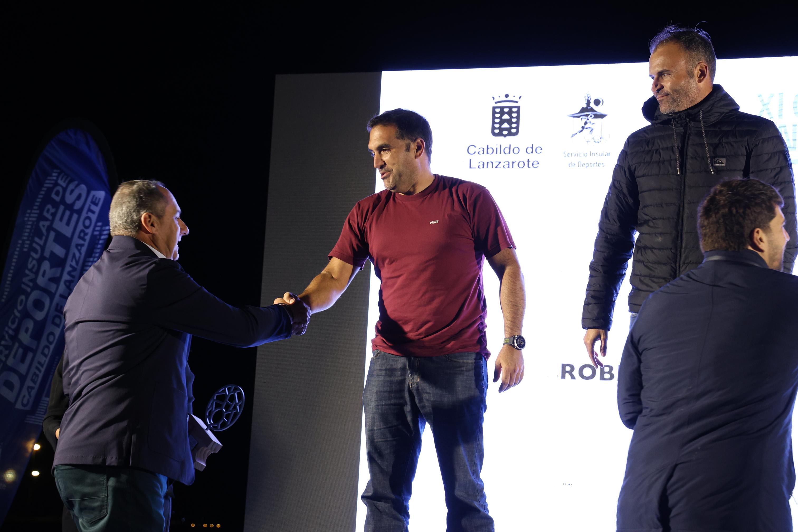 Clausura la XI Copa de Natación de Aguas Abiertas. Foto: La Voz