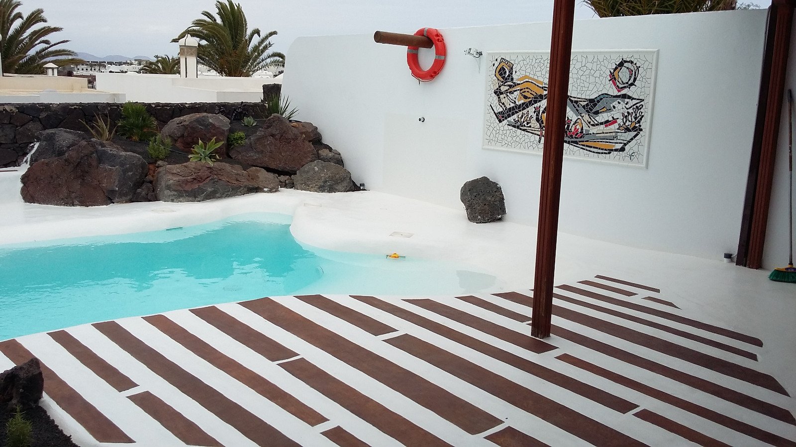 Imágenes de varios proyectos de Canariensis en Lanzarote