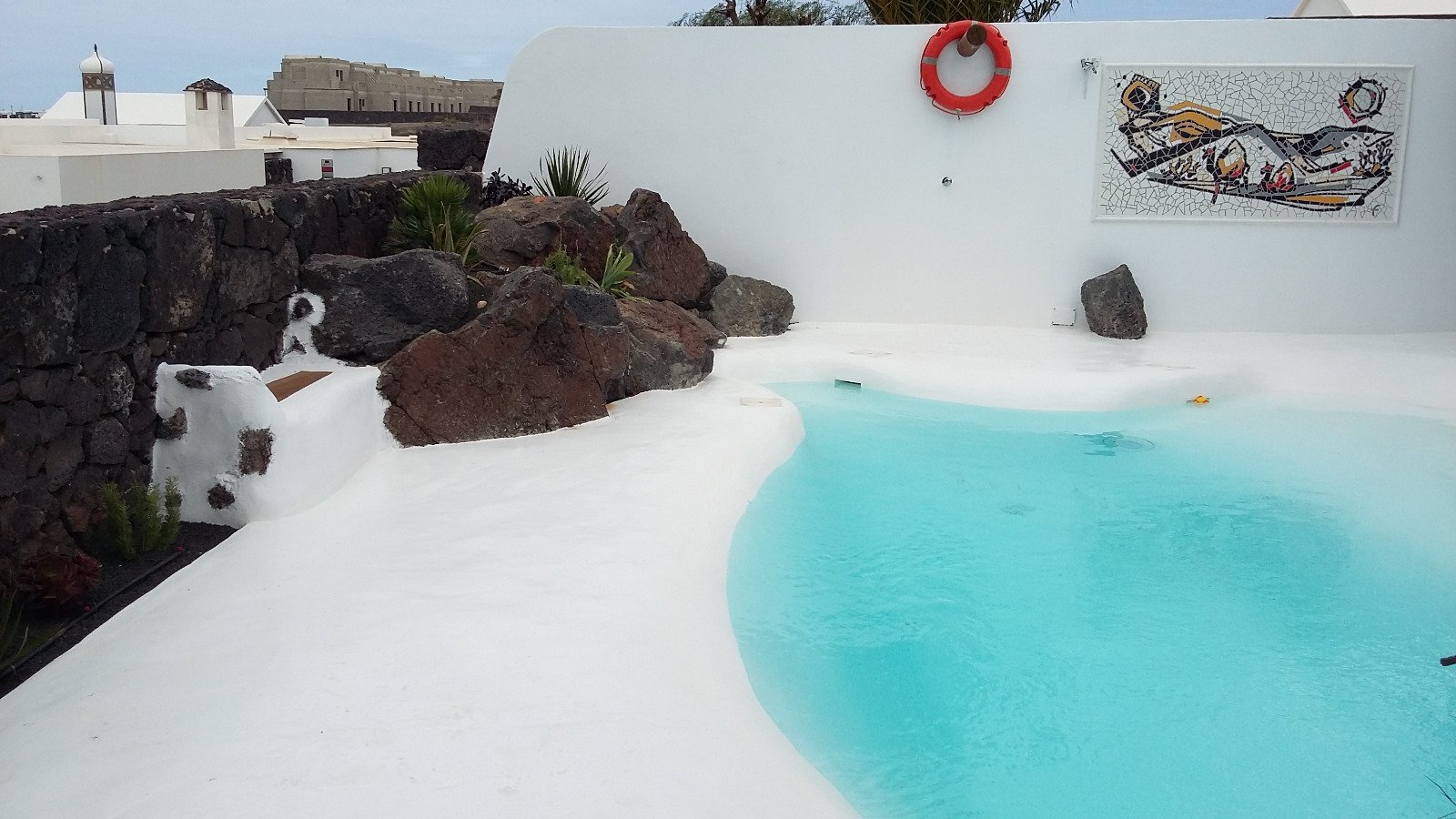 Imágenes de varios proyectos de Canariensis en Lanzarote