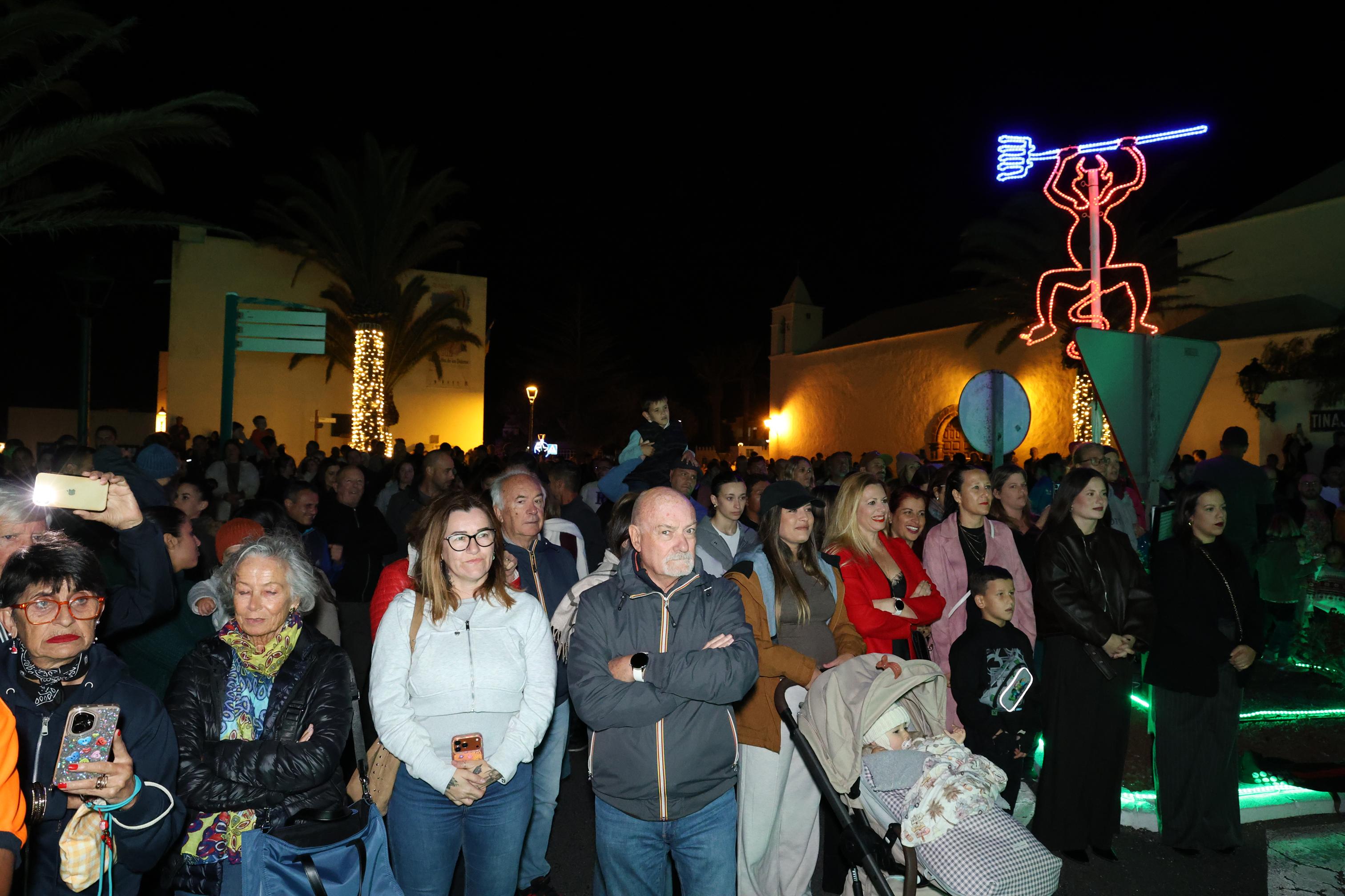 Belén y encendido de Tinajo. Fotos: La Voz. Belén y encendido de Tinajo. Fotos: La Voz.