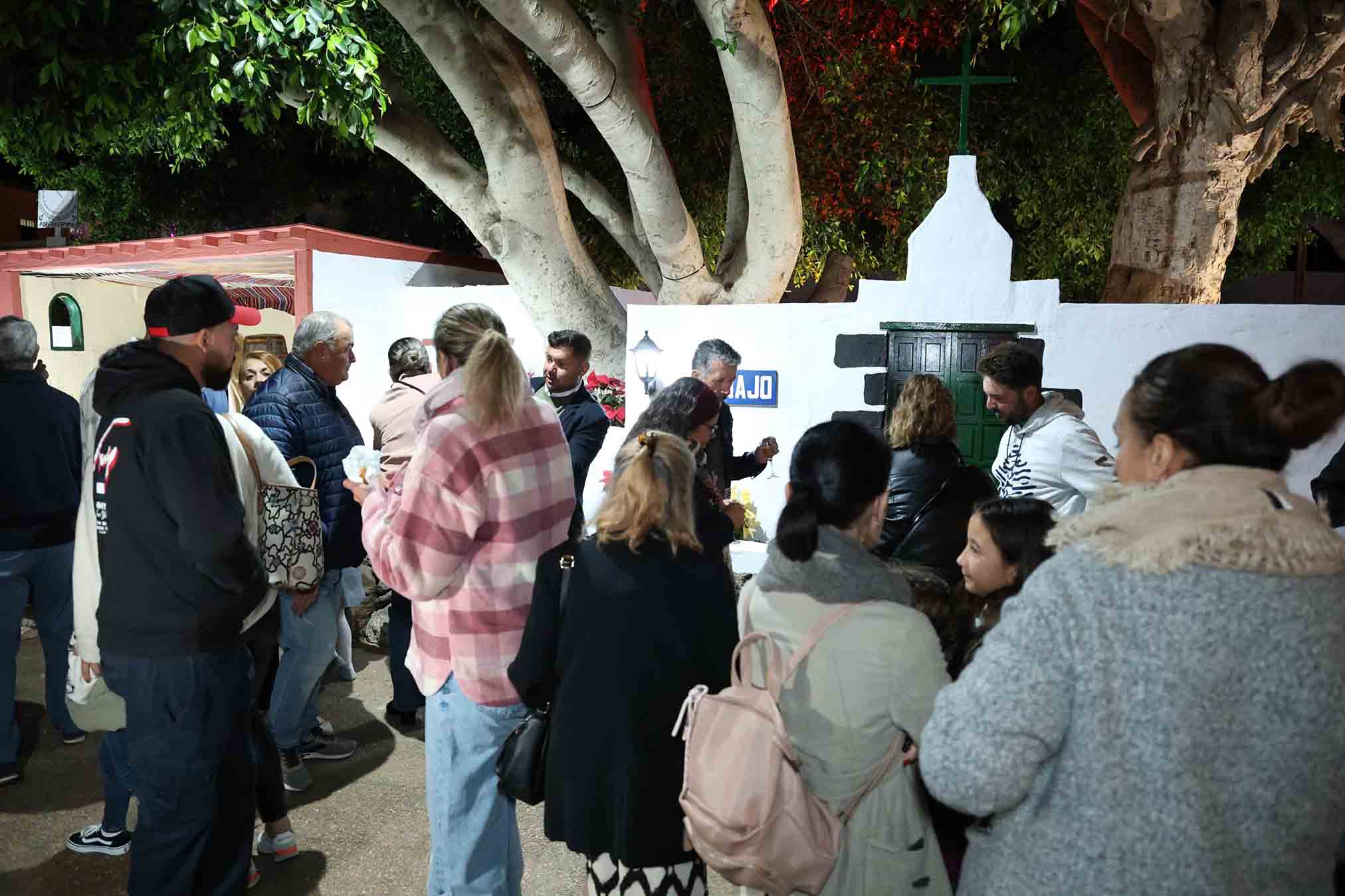 Belén y encendido de Tinajo. Fotos: La Voz. Belén y encendido de Tinajo. Fotos: La Voz.