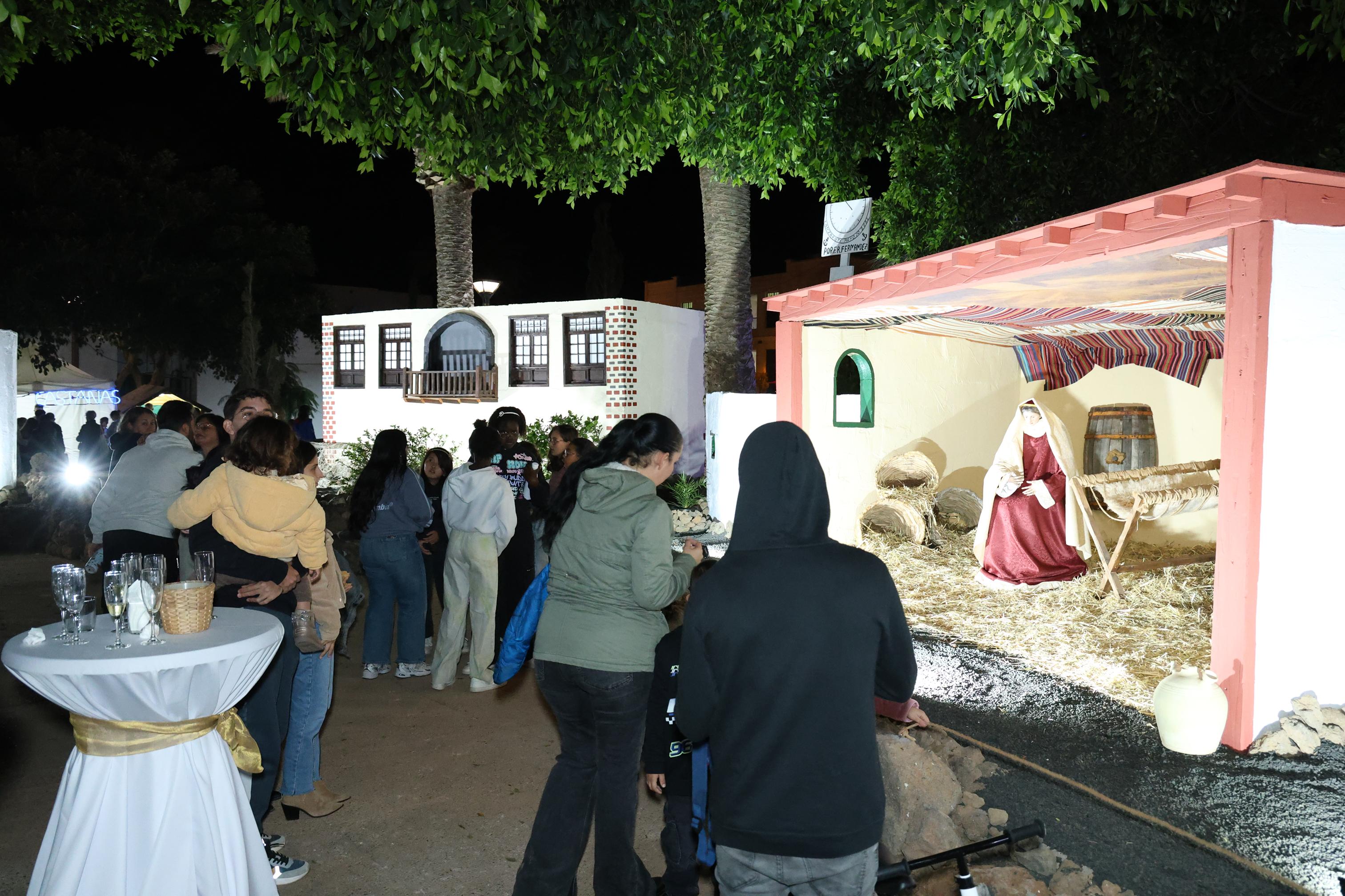 Belén y encendido de Tinajo. Fotos: La Voz. Belén y encendido de Tinajo. Fotos: La Voz.