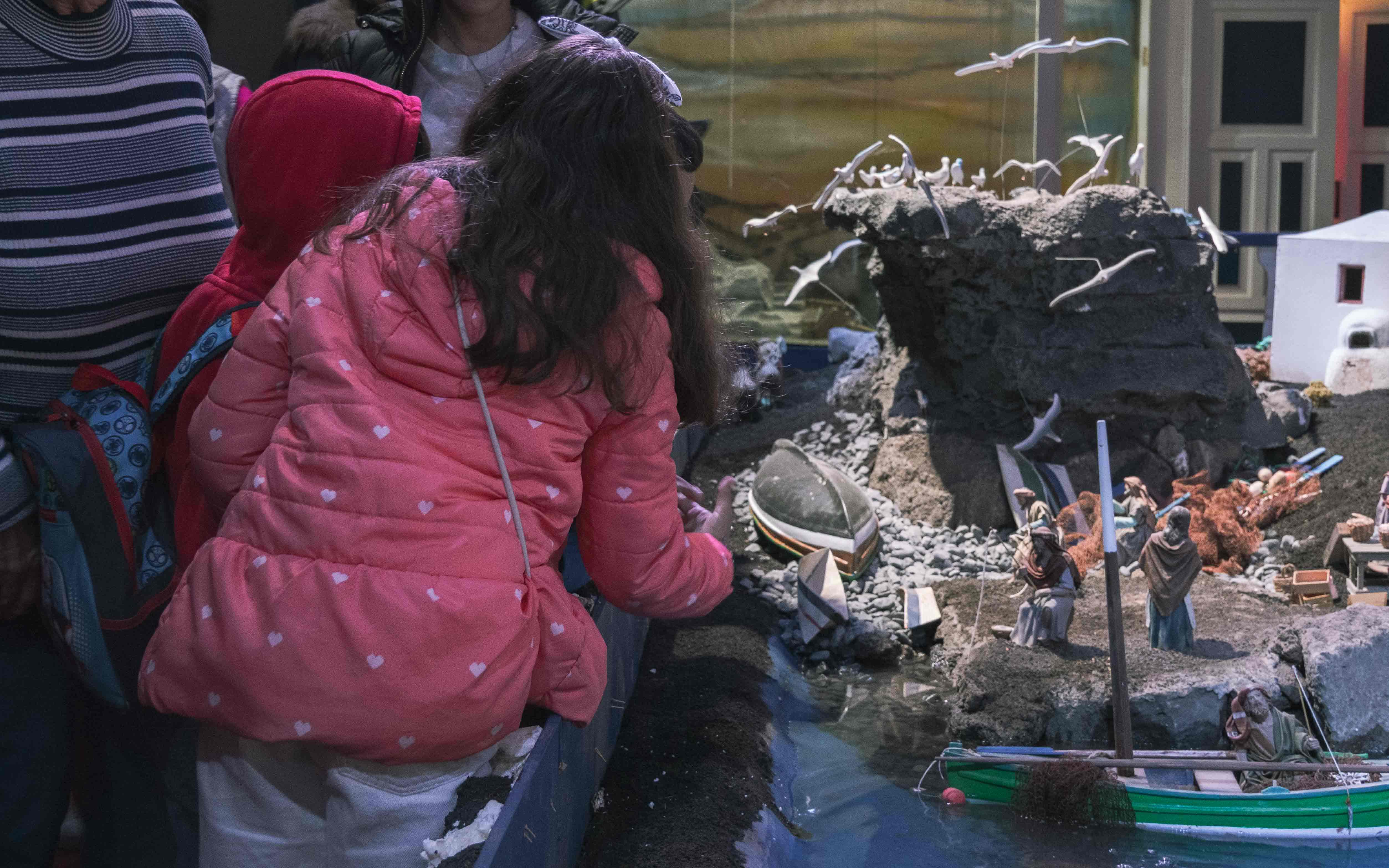Inauguración del Belén de Arrecife en el Mercadillo. Fotos: Ayuntamiento de Arrecife.
