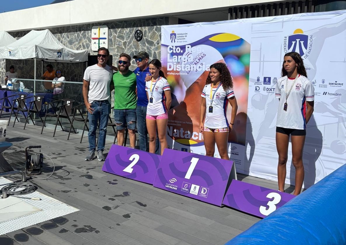 CN Nadamas. Cto Canarias Larga Distancia. Podio Infantil Femenino CN Nadamas. Cto Canarias Larga Distancia. Podio Infantil Femenino