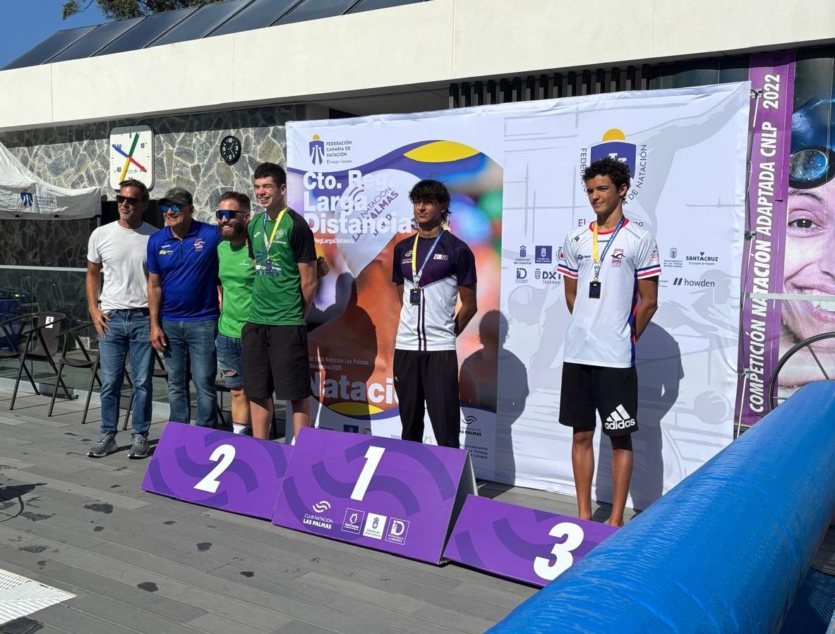 CN Nadamas. Cto Canarias Larga Distancia. Podio Júnior 1 Masculino CN Nadamas. Cto Canarias Larga Distancia. Podio Júnior 1 Masculino