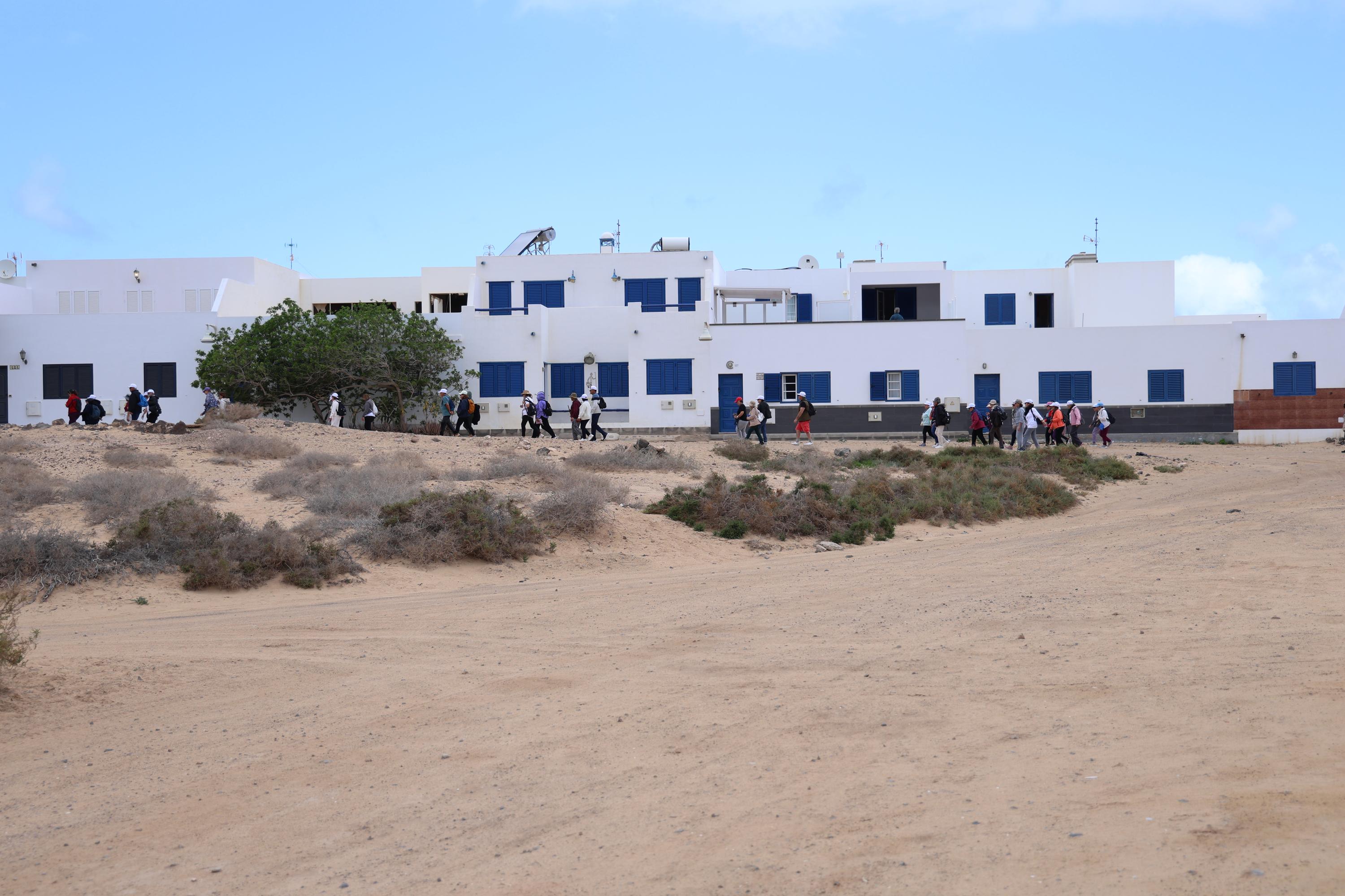 El pueblo de Caleta de Sebo, en La Graciosa. Foto: La Voz.